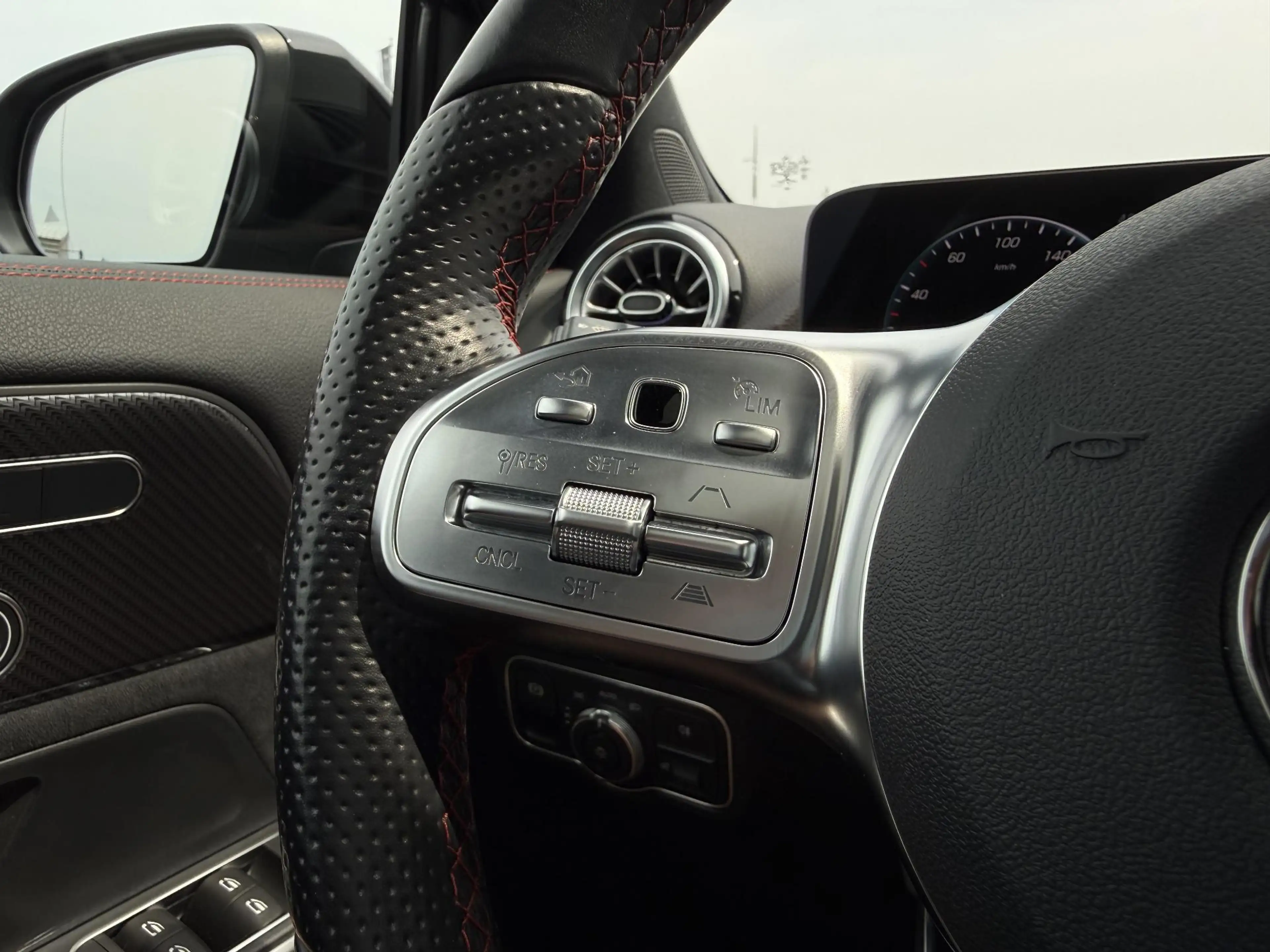 Mercedes-Benz GLA 250 e AMG |Pano|ACC|Trekhaak|Memory| — photo 14