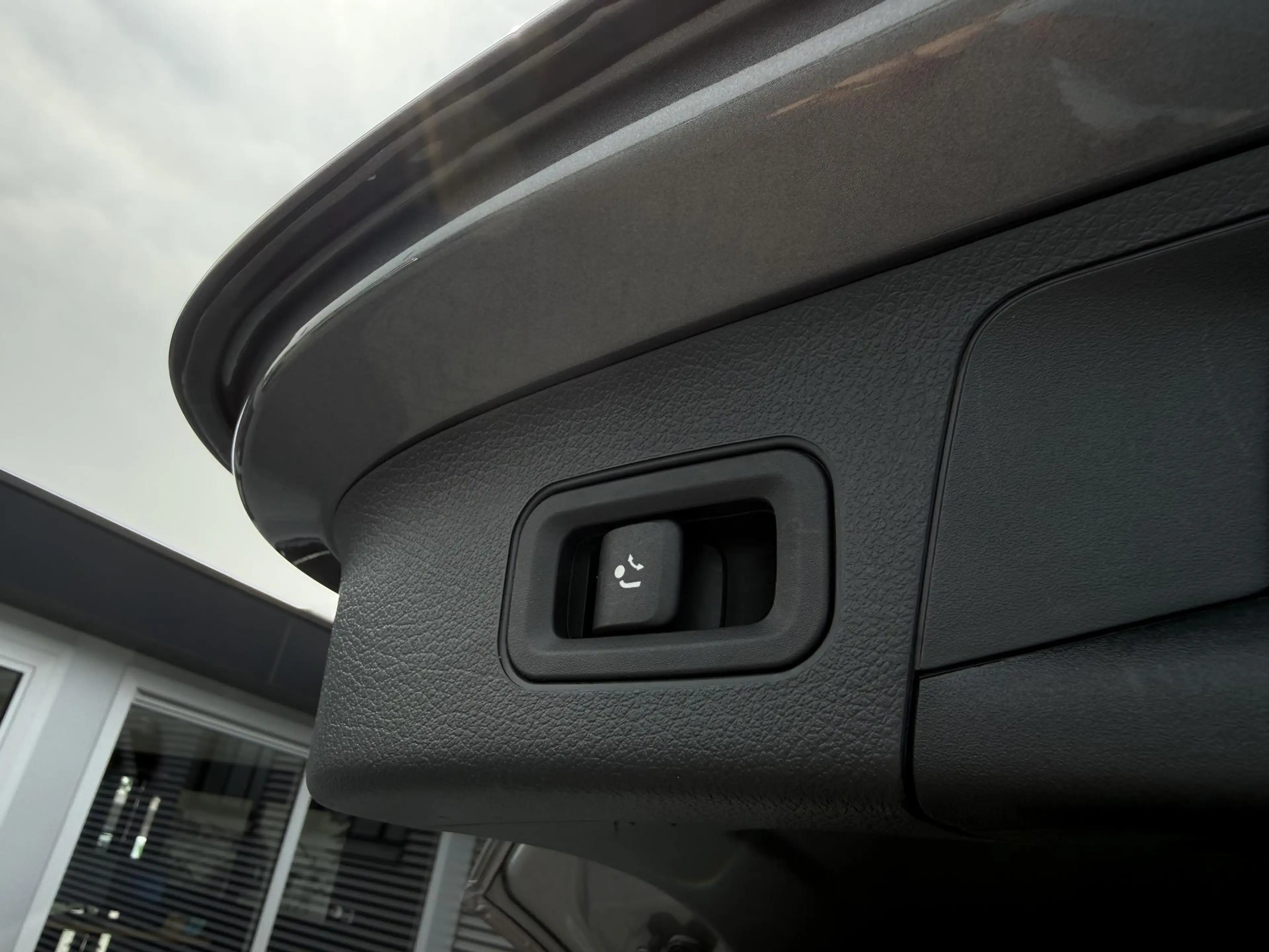 Mercedes-Benz GLA 250 e AMG |Pano|ACC|Trekhaak|Memory| — photo 6