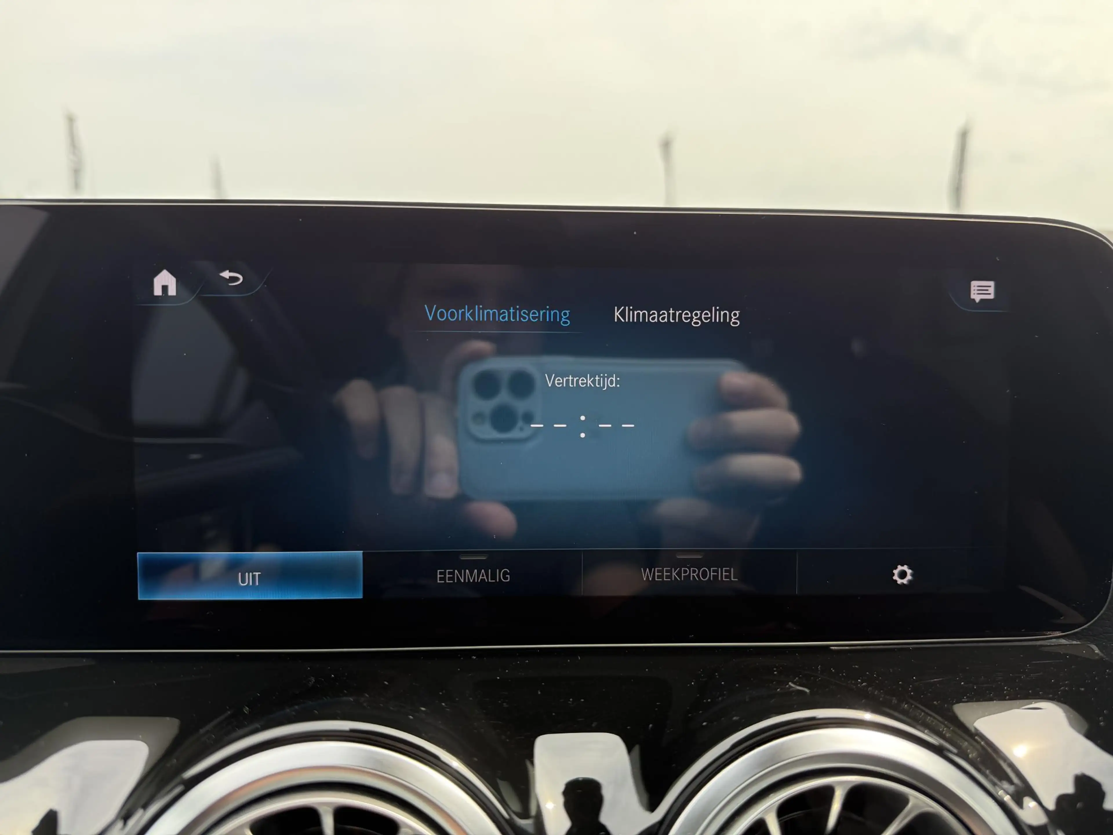 Mercedes-Benz GLA 250 e AMG |Pano|ACC|Trekhaak|Memory| — photo 24