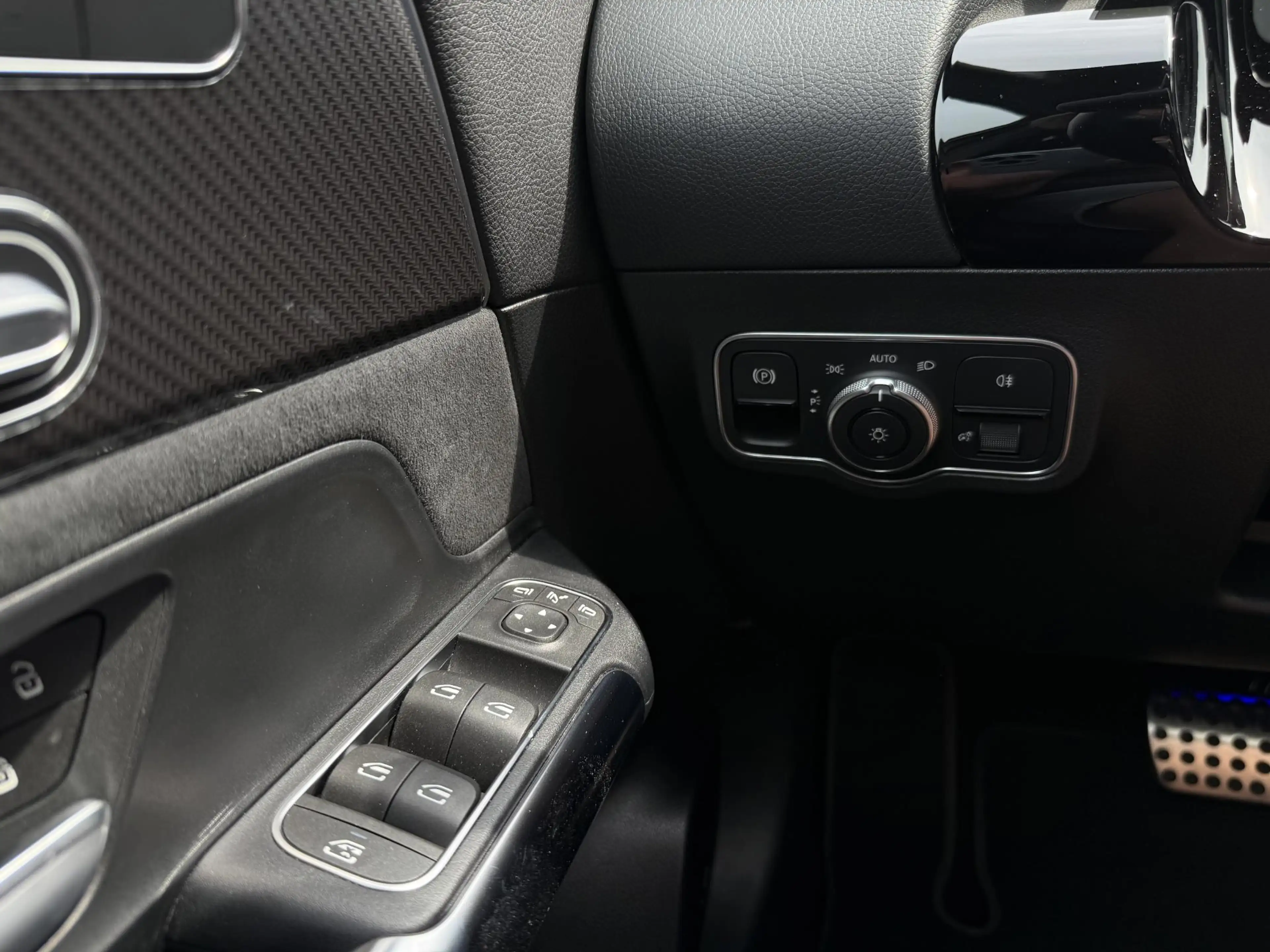 Mercedes-Benz GLA 250 e AMG |Pano|ACC|Trekhaak|Memory| — photo 21