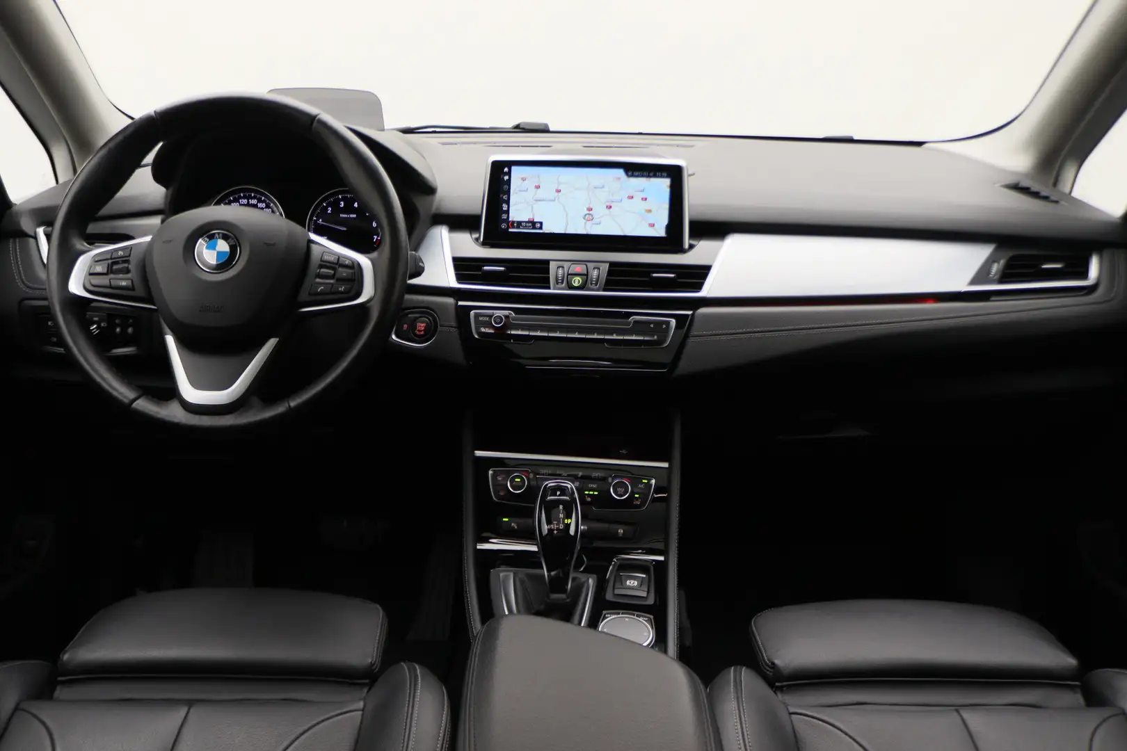 BMW 218 2-serie Active Tourer 218i High Executive Automaat Blauw - 2