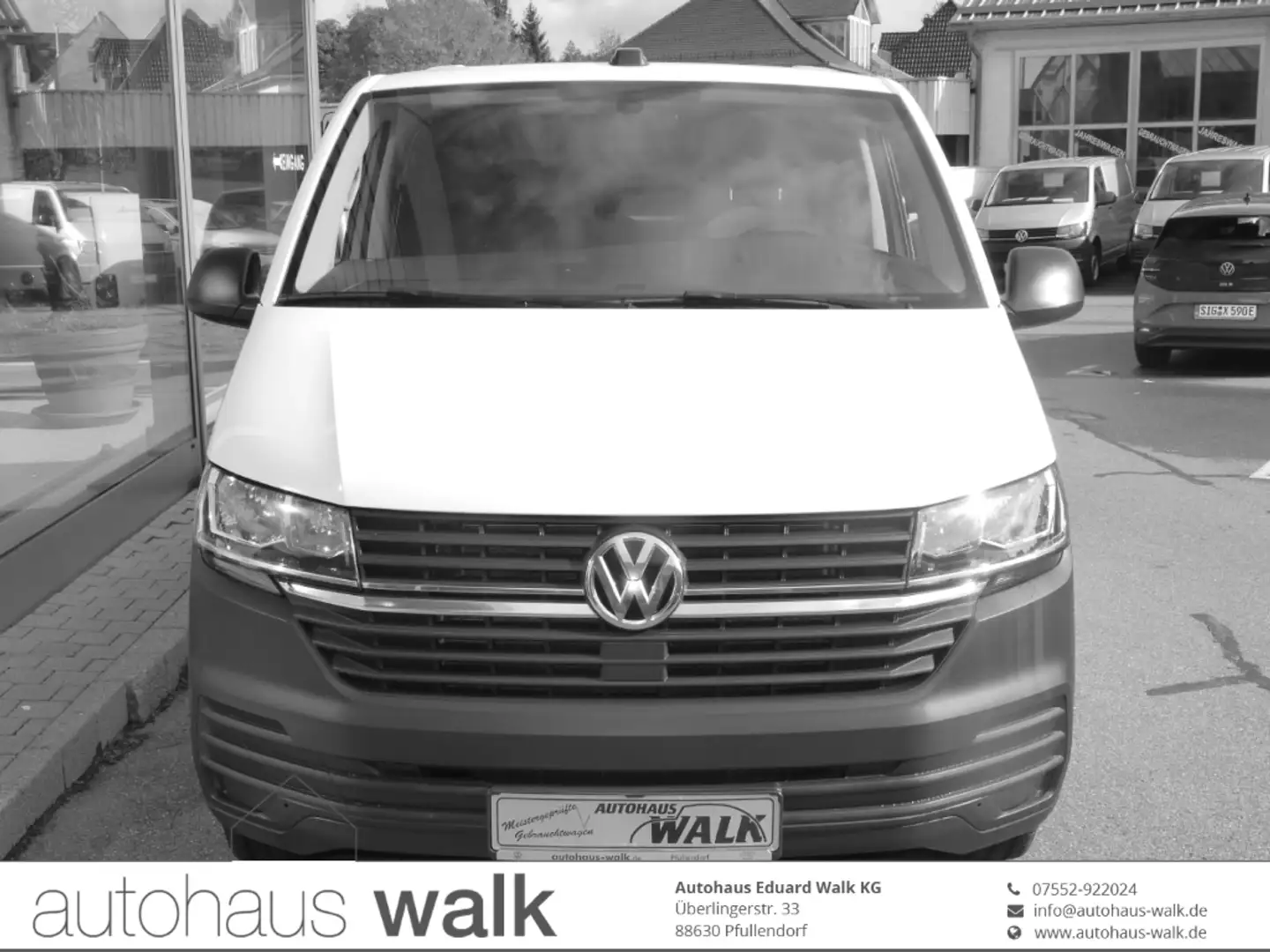 Volkswagen T6.1 Transporter Kasten lang 2.0 TDI Klima Regale RFK GRA NAVI via Blanc - 1