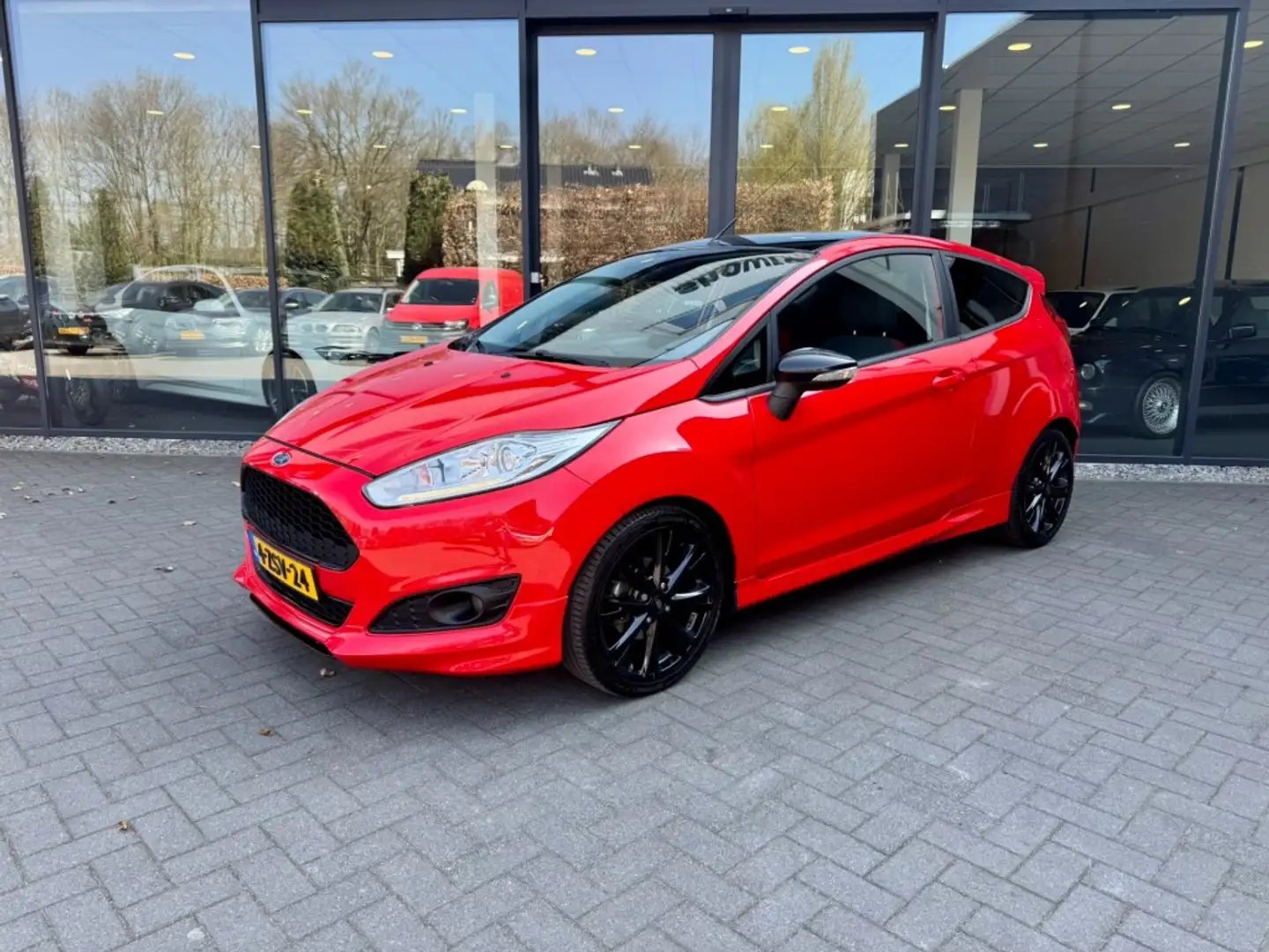 Ford Fiesta 1.0 EcoB. 140pk Red Edition,Cruise,Clima,Navi,PDC, Rojo - 1