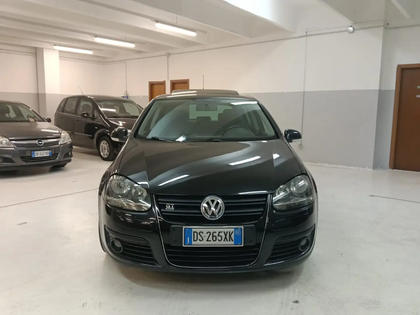 Volkswagen Golf 1.9 TDI GT Sport - 2