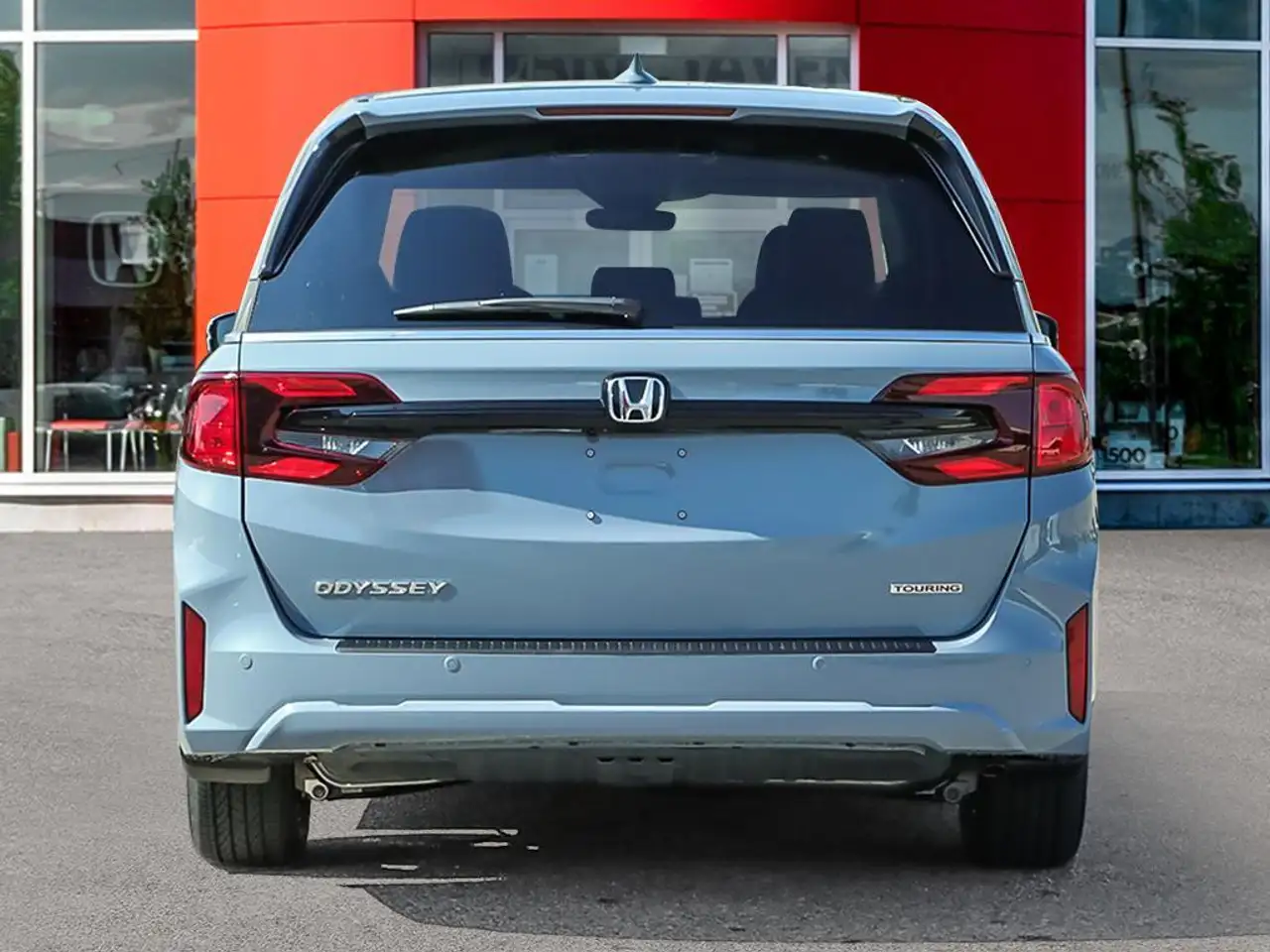 Honda Odyssey снимка Honda Odyssey