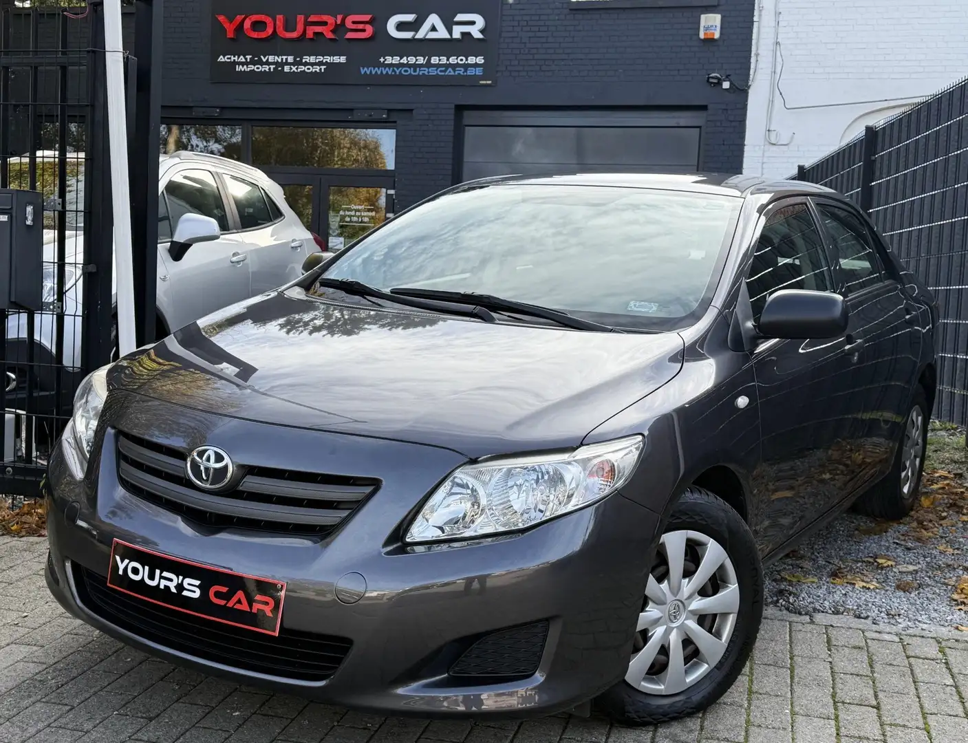 Toyota Corolla 1.4 Turbo D4D - 1er Main - Carnet Complet Garantie Grijs - 1