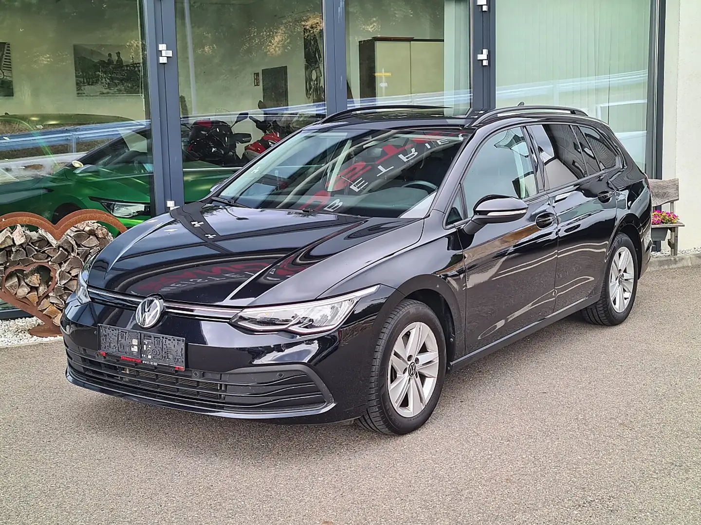 Volkswagen Golf Variant 2,0 TDI Life DSG Schwarz - 2