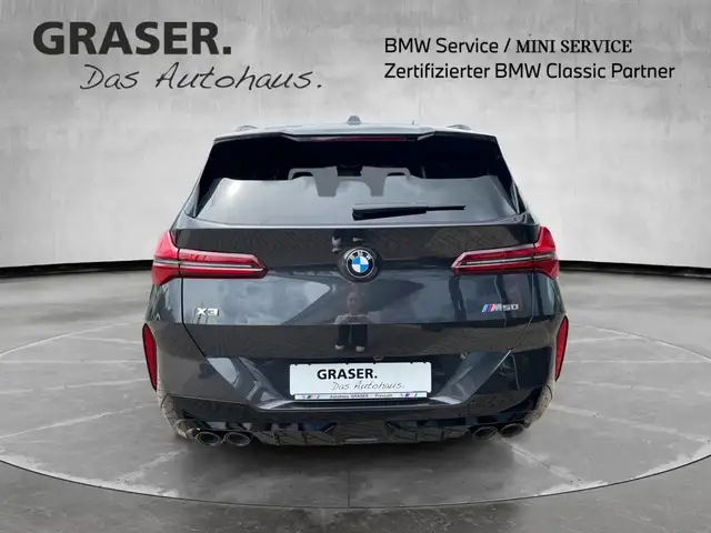 BMW X3 M view 5