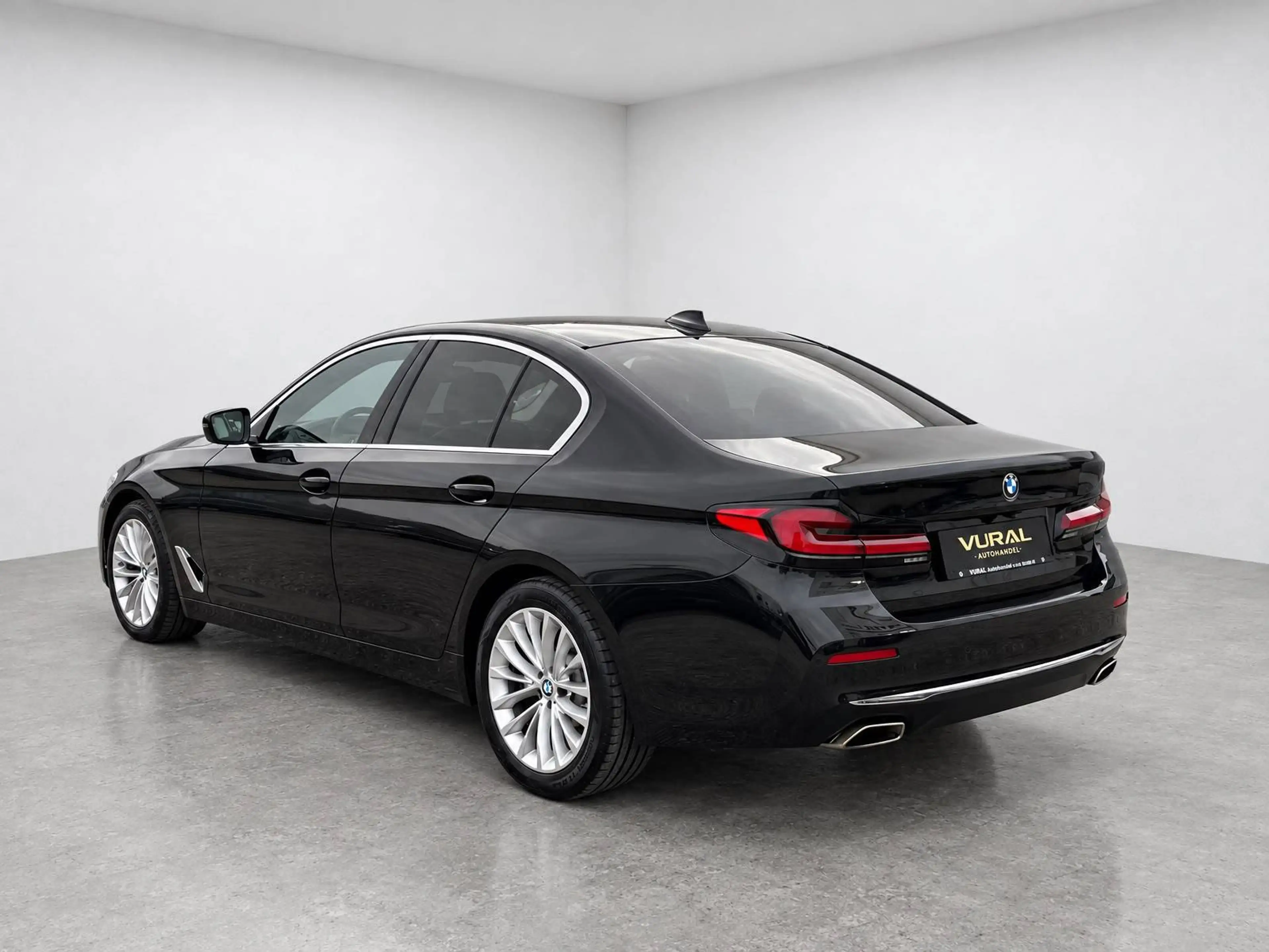 BMW 520 520 d xDrive Luxury Line Aut.| FACELIFT | — photo 7