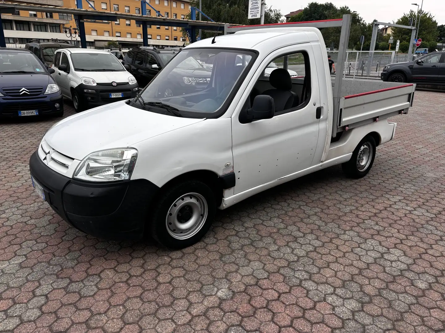 Citroen Berlingo 2.0HDI ONNICAR - 2