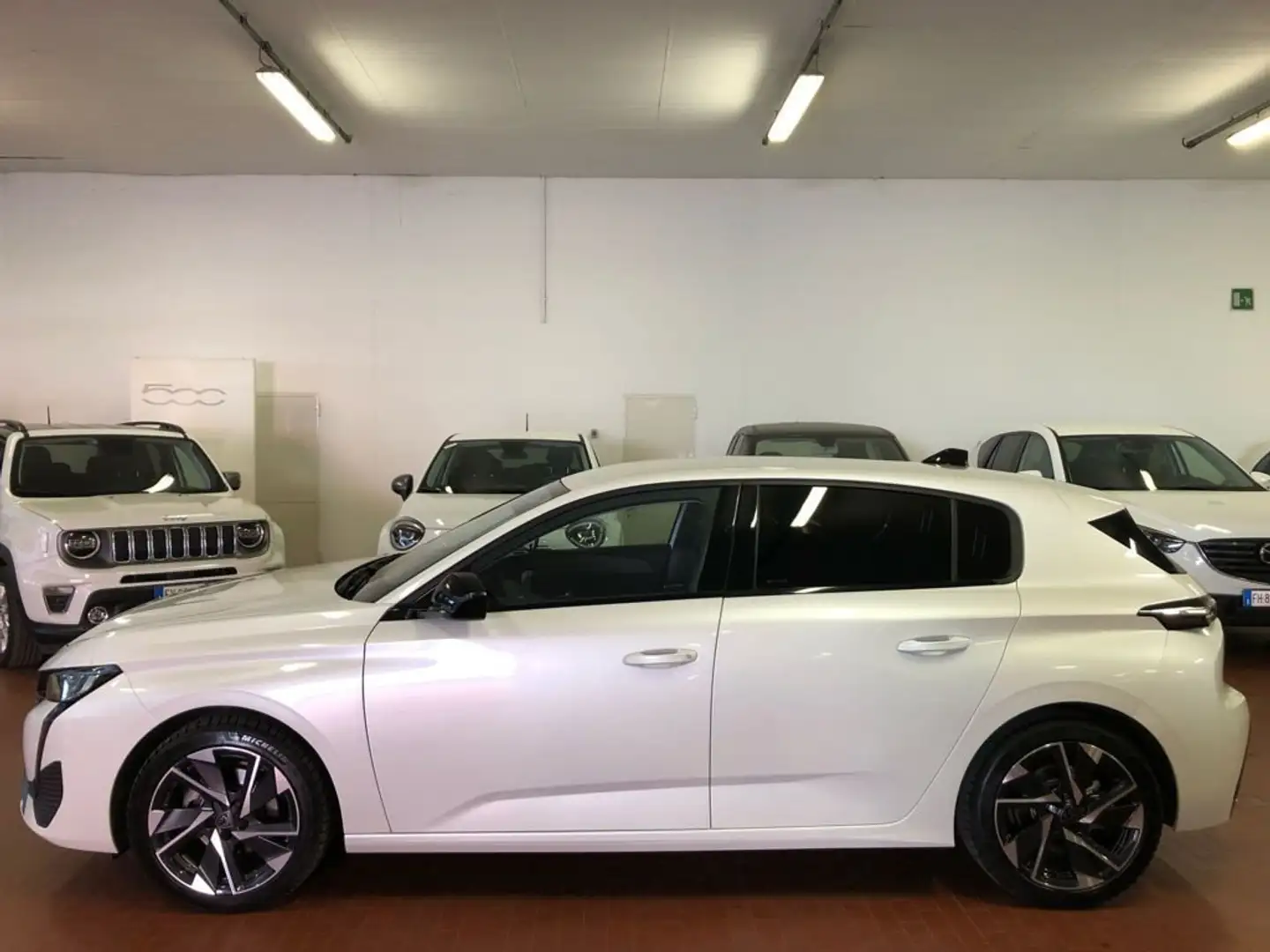 Peugeot 308 PureTech Turbo 130 S&S Allure Bianco - 1