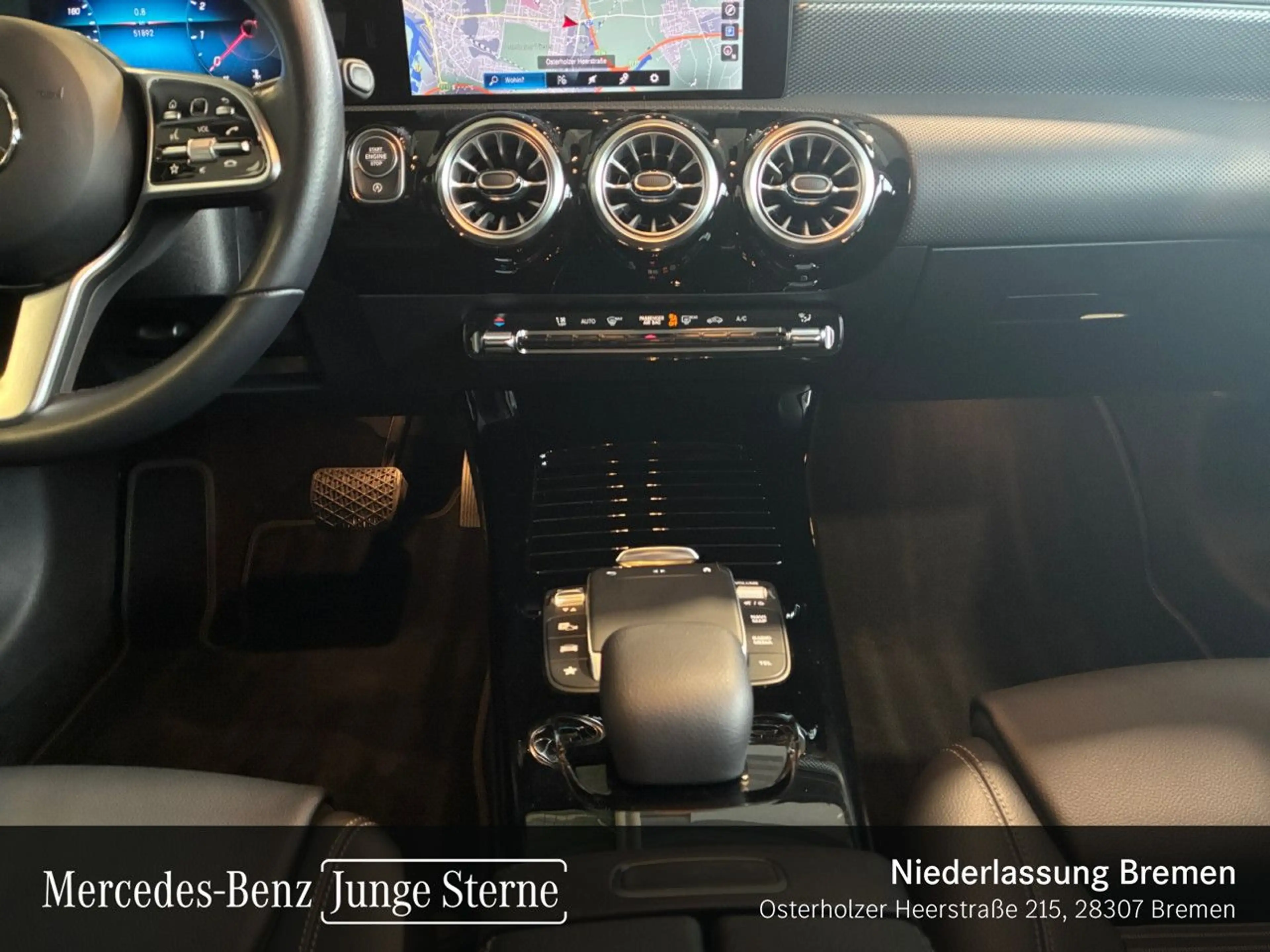 Mercedes-Benz CLA 180 PROGRESSIVE+PANO+LED+KAMERA+7G — photo 15