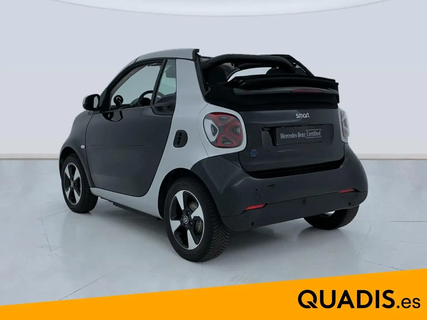 smart forTwo Cabrio EQ Negro - 2
