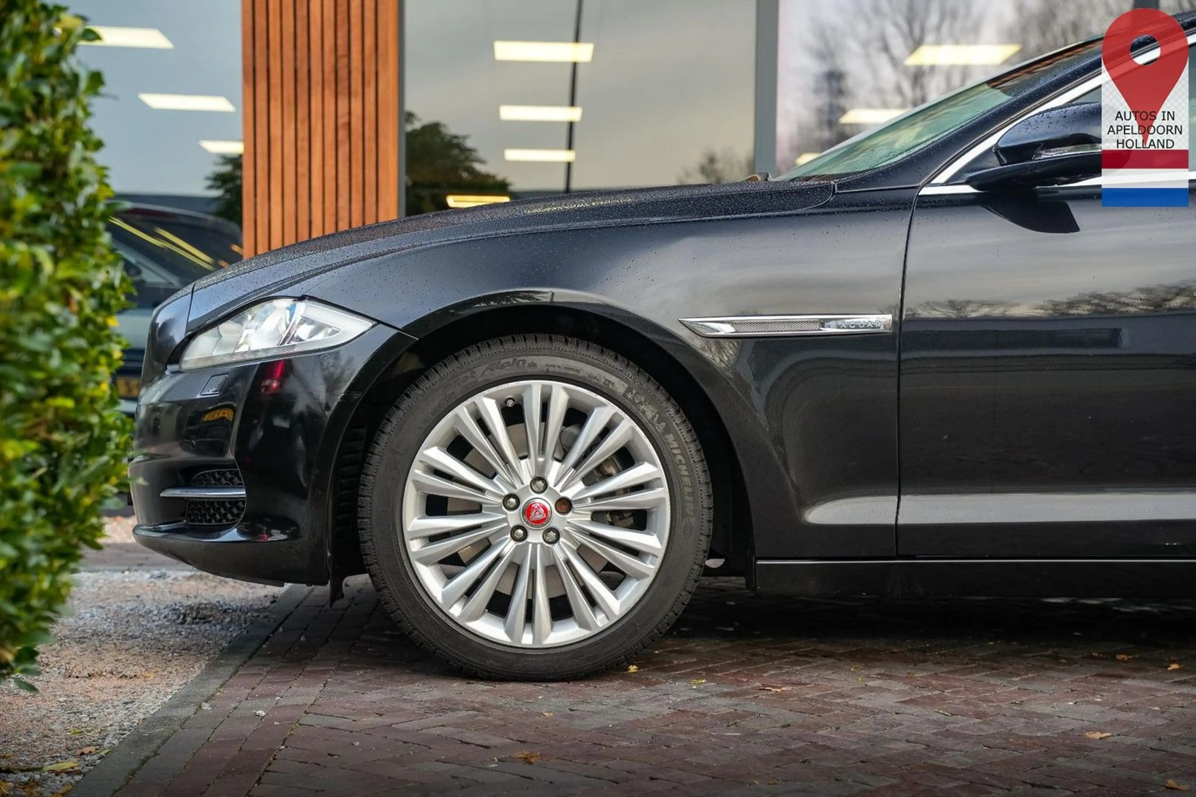 Jaguar XJ 3.0 V6D Portfolio Panodak leder navi kamera C — photo 7