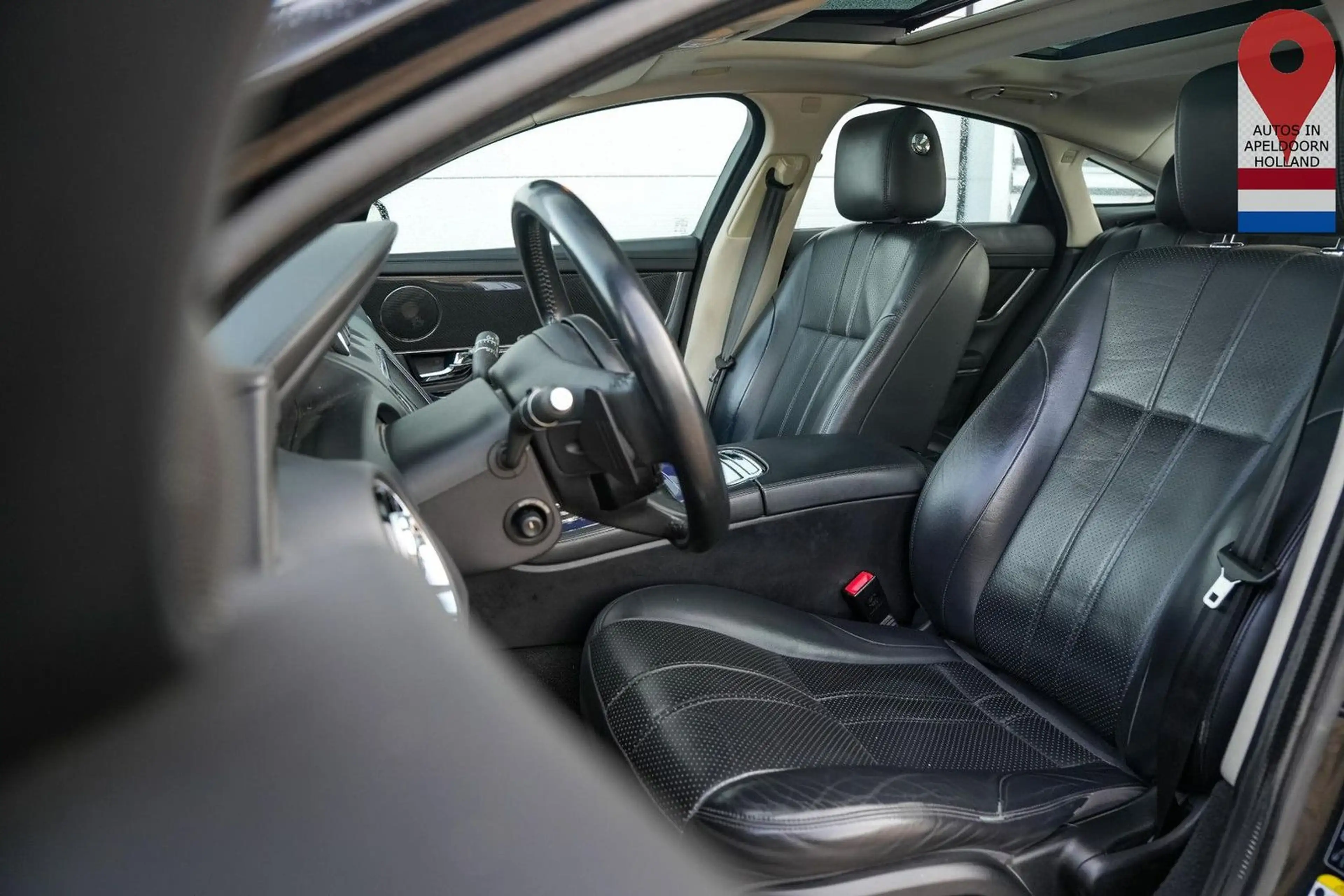Jaguar XJ 3.0 V6D Portfolio Panodak leder navi kamera C — photo 8