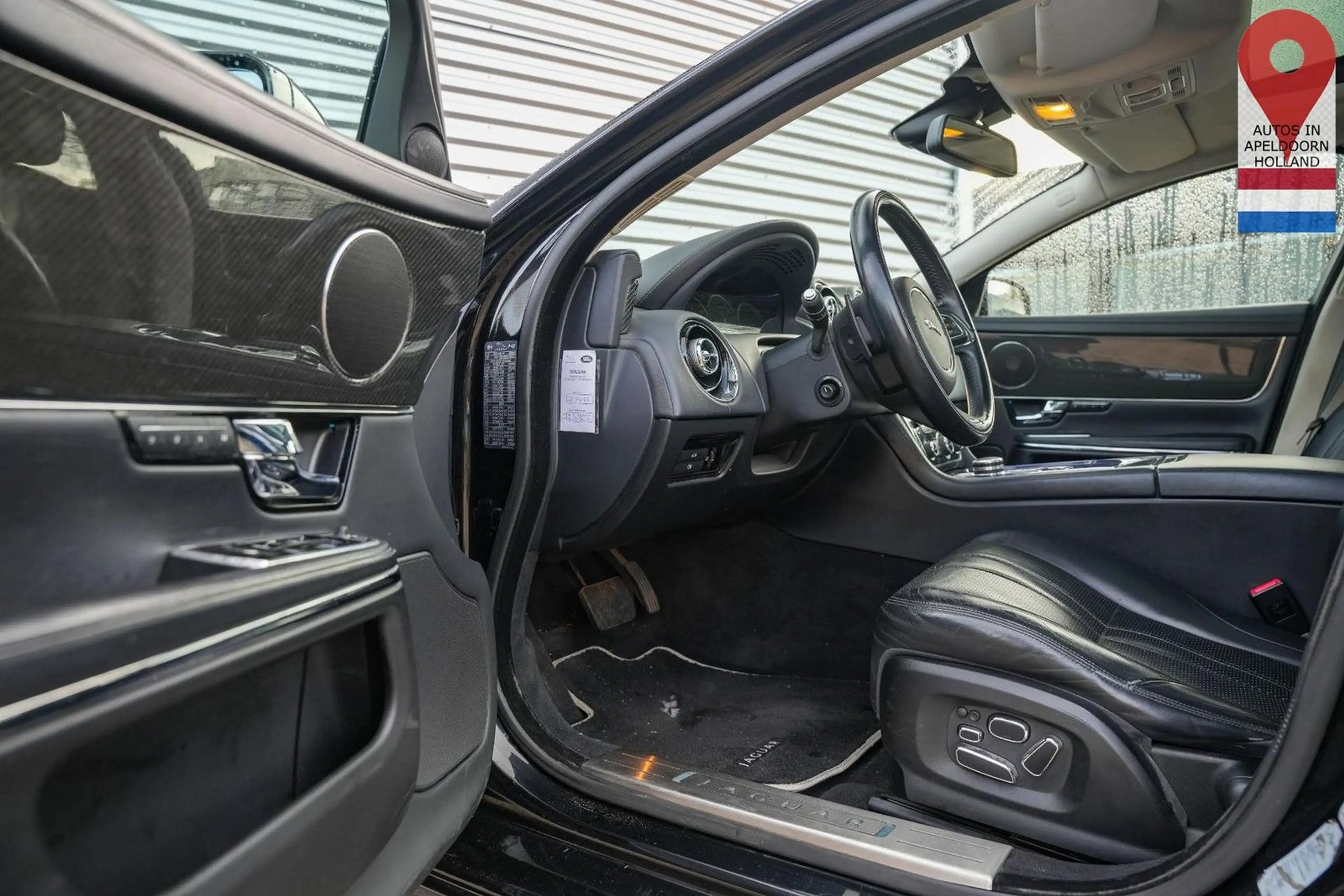 Jaguar XJ 3.0 V6D Portfolio Panodak leder navi kamera C — photo 6