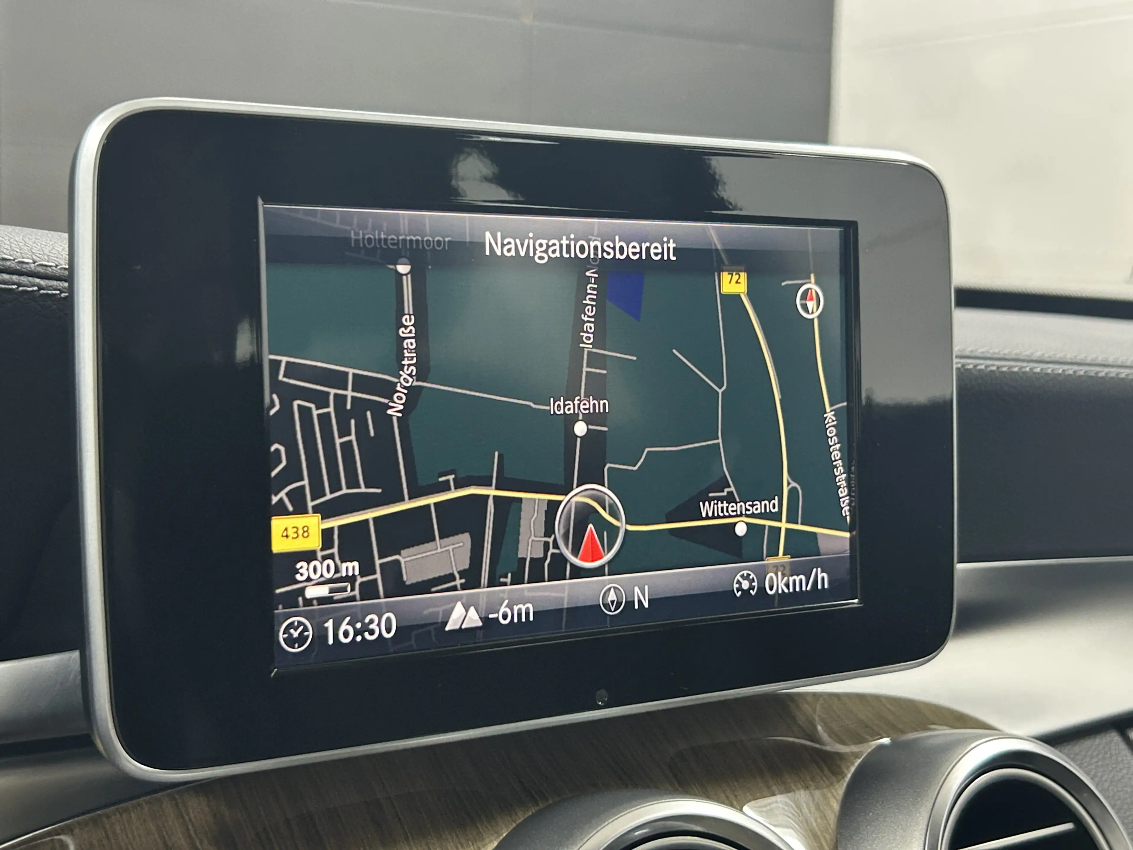 Mercedes-Benz C 200 CGI+AHK+LED+AMBI+NAVI+SHZ — photo 13