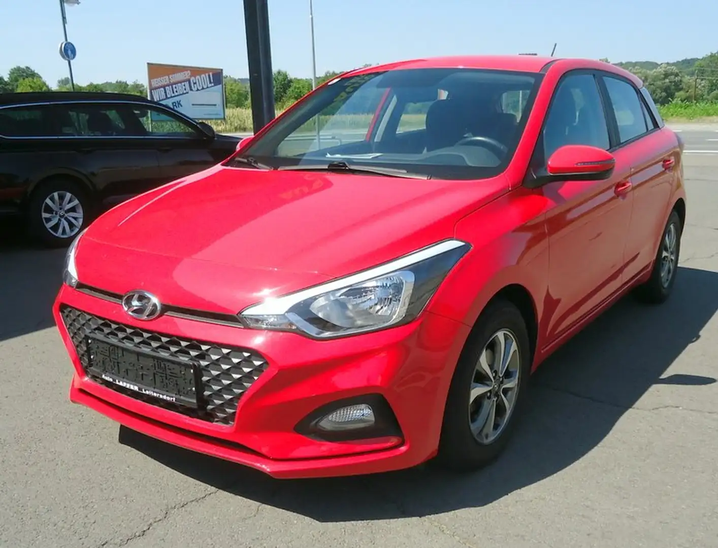 Hyundai i20 Pure**NUR 39.000 KM**Klima** Rot - 2