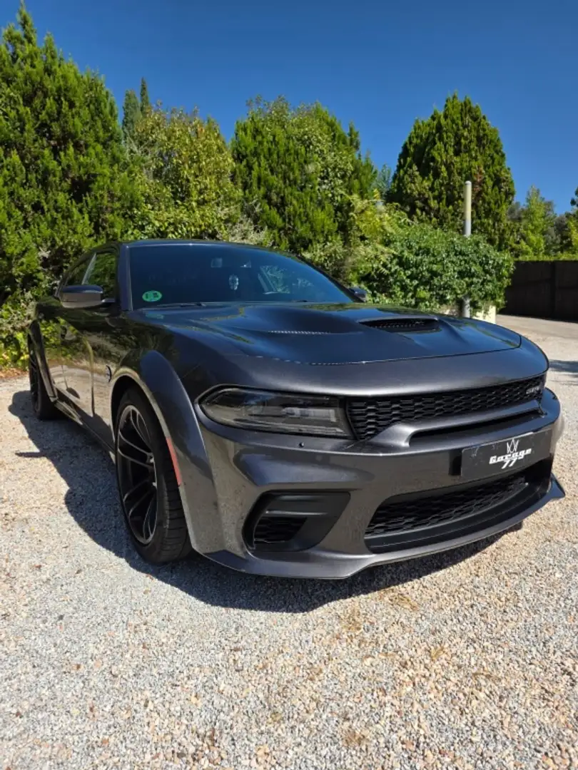 Dodge Charger SRT Hellcat 6.2 HEMI V8 Supercharged Gris - 2