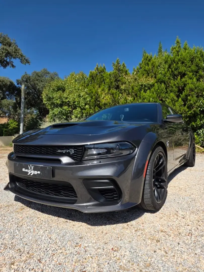 Dodge Charger SRT Hellcat 6.2 HEMI V8 Supercharged Gris - 1
