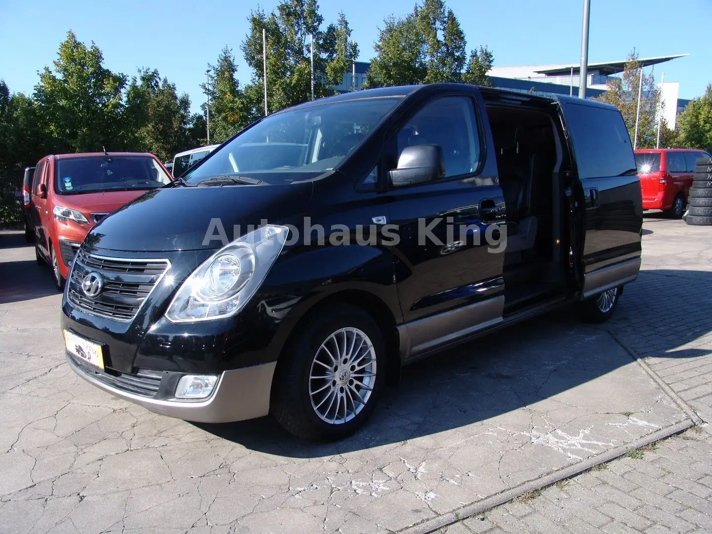 Hyundai H-1 H1 Travel Premium-8Sit/Autom/Leder Noir - 2