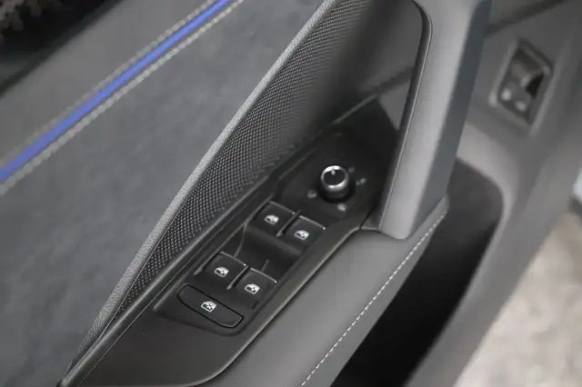 Volkswagen Tiguan Sport eHybrid DSG 150 kW Ansicht 32