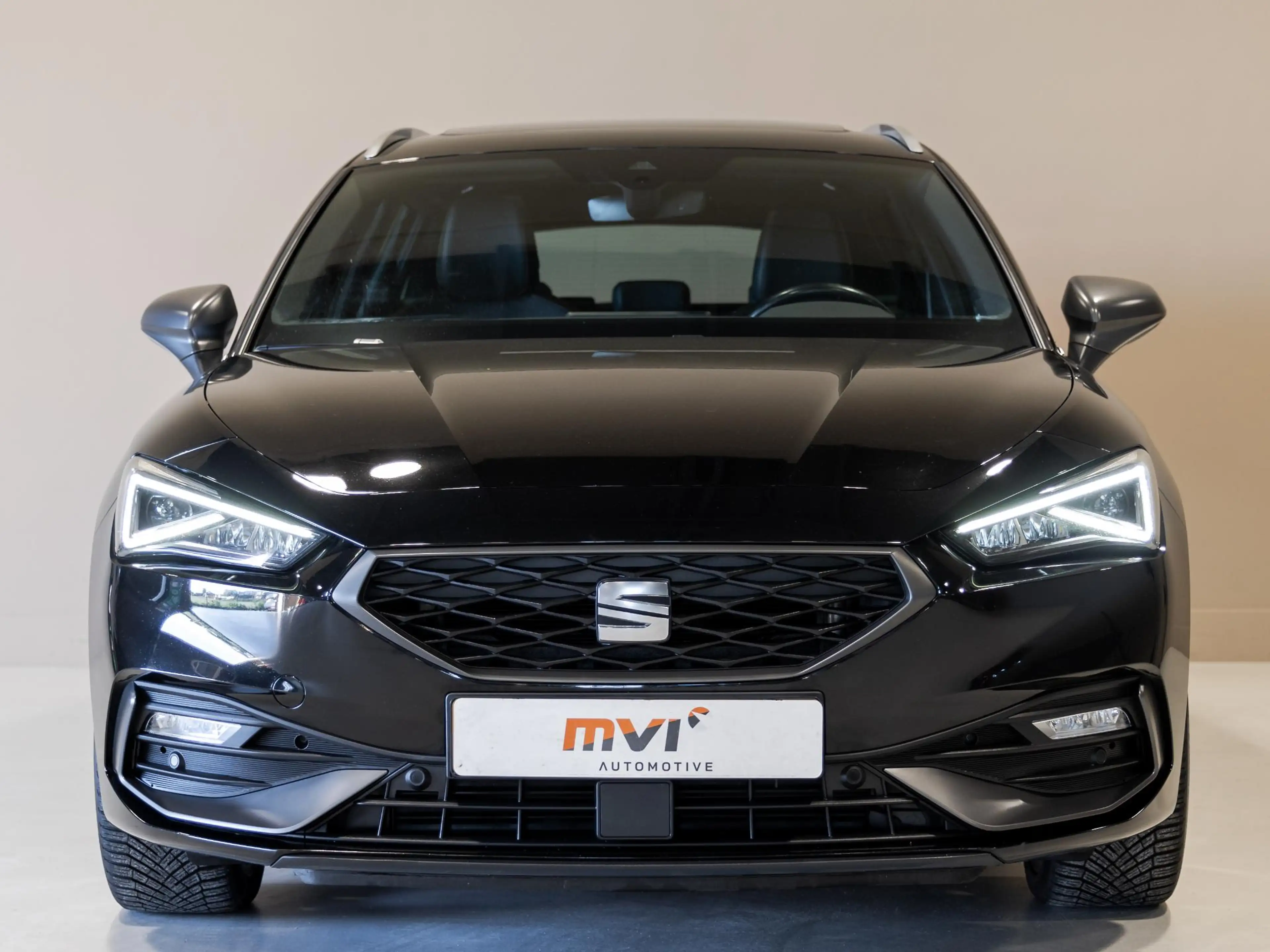 SEAT Leon Sportstourer 1.5 eTSI FR Launch Edition / 150pk / — photo 10