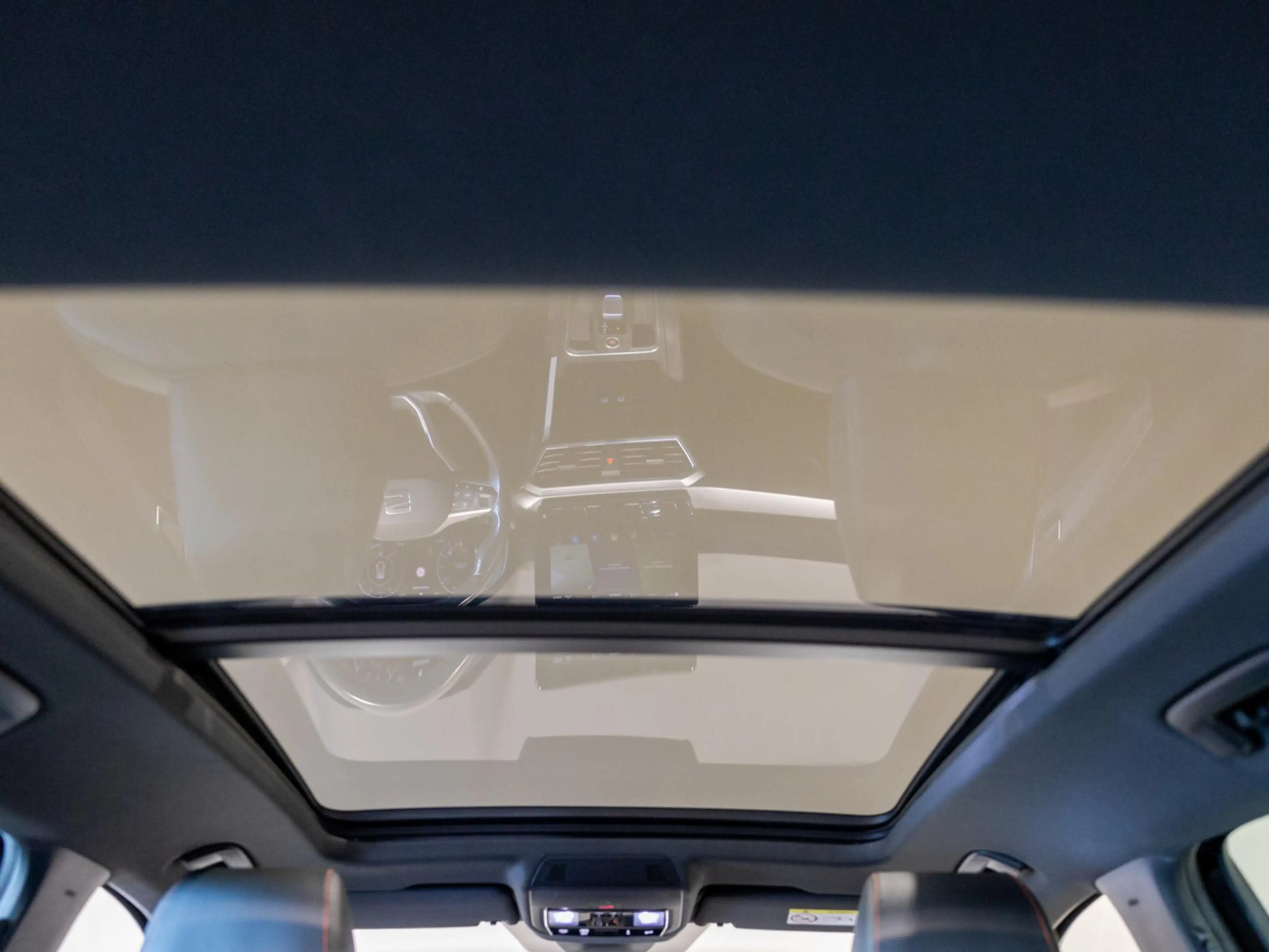 SEAT Leon Sportstourer 1.5 eTSI FR Launch Edition / 150pk / — photo 5