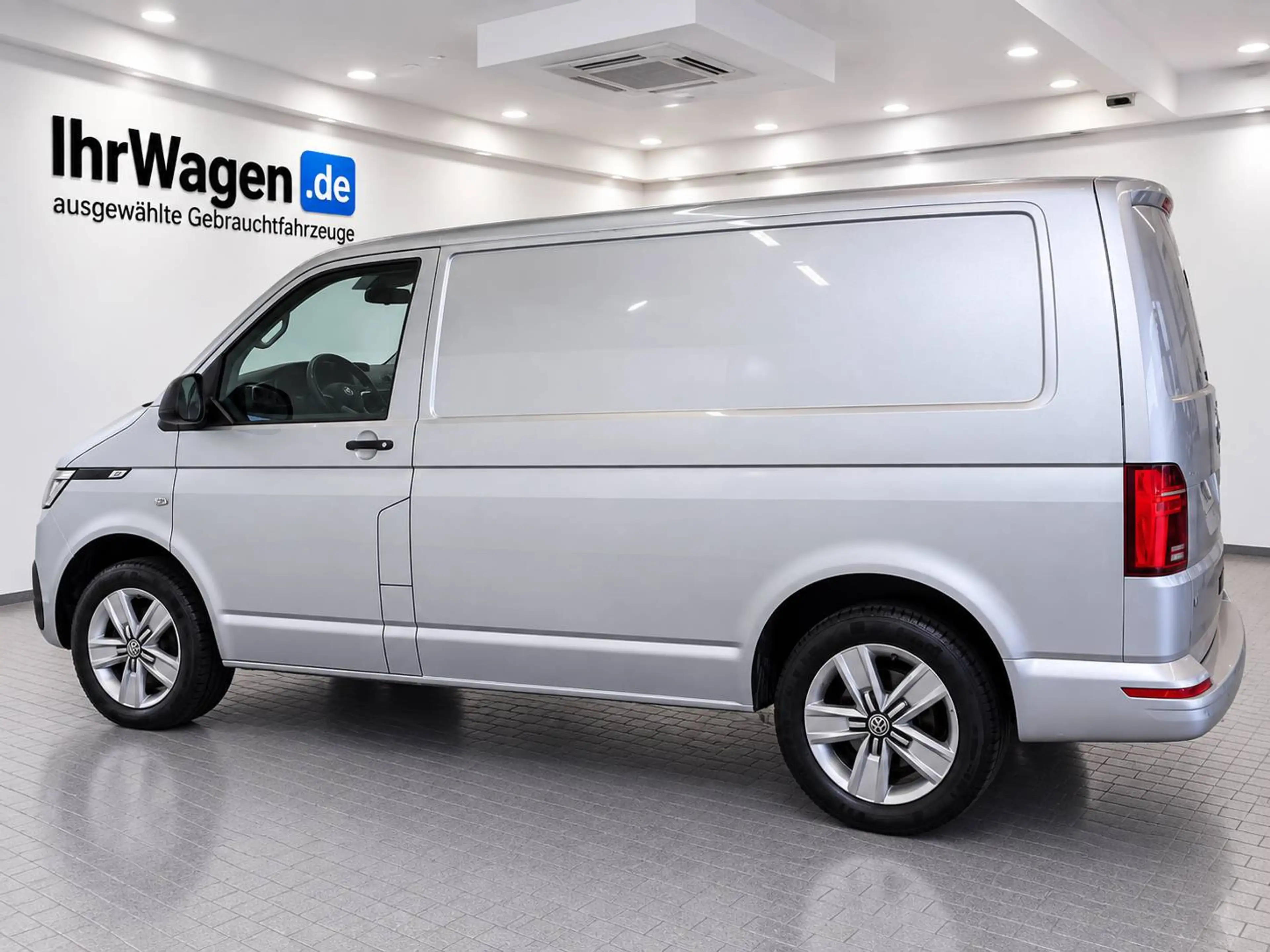 Volkswagen T6.1 Transporter 4MOTION+DSG*1.Hd*LIVE Cockpit* — photo 7