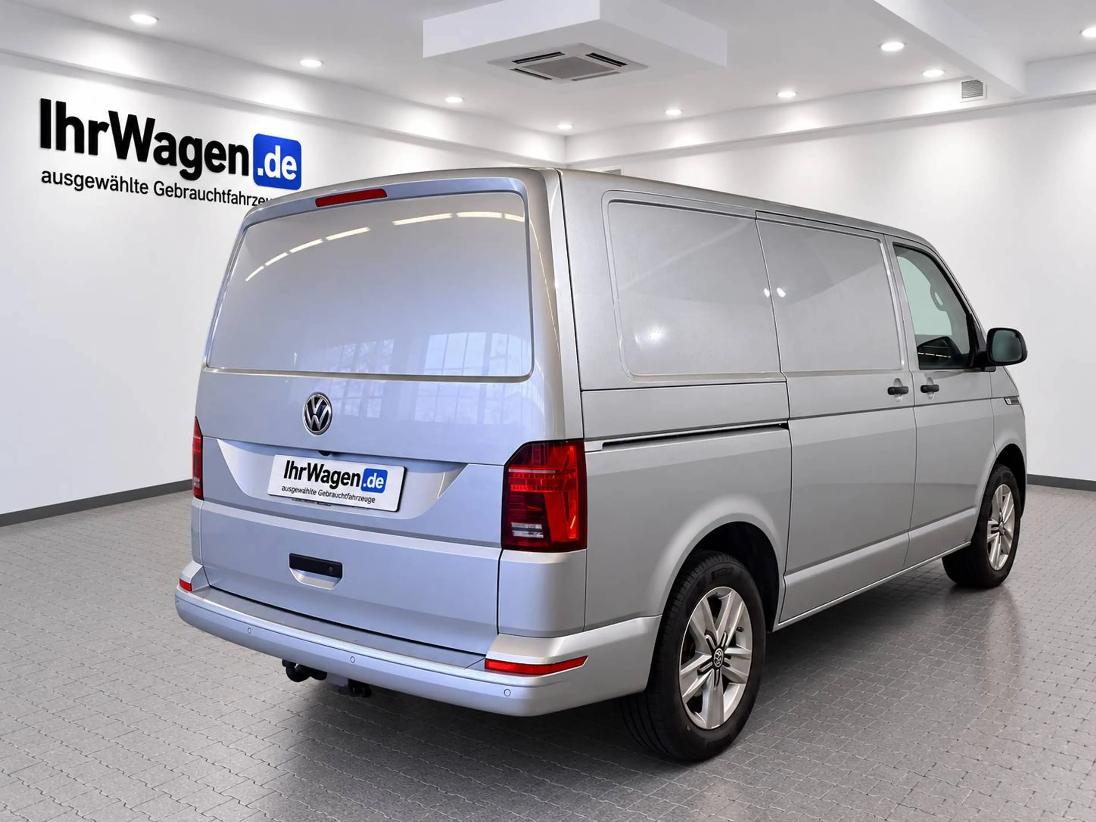 Volkswagen T6.1 Transporter 4MOTION+DSG*1.Hd*LIVE Cockpit* — photo 4