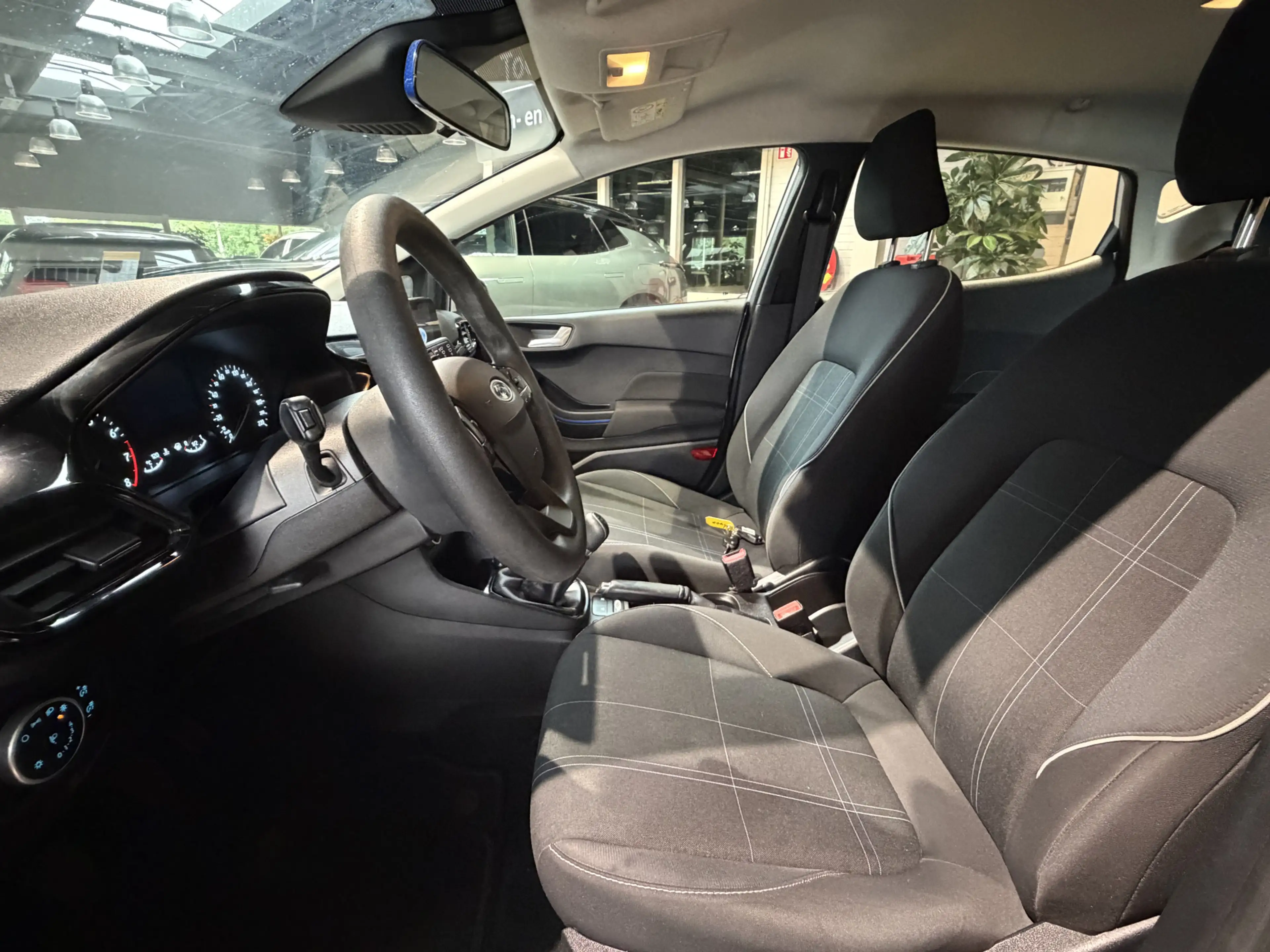 Ford Fiesta 1.1 Trend multimedia scherm | perfecte staat | app — photo 12