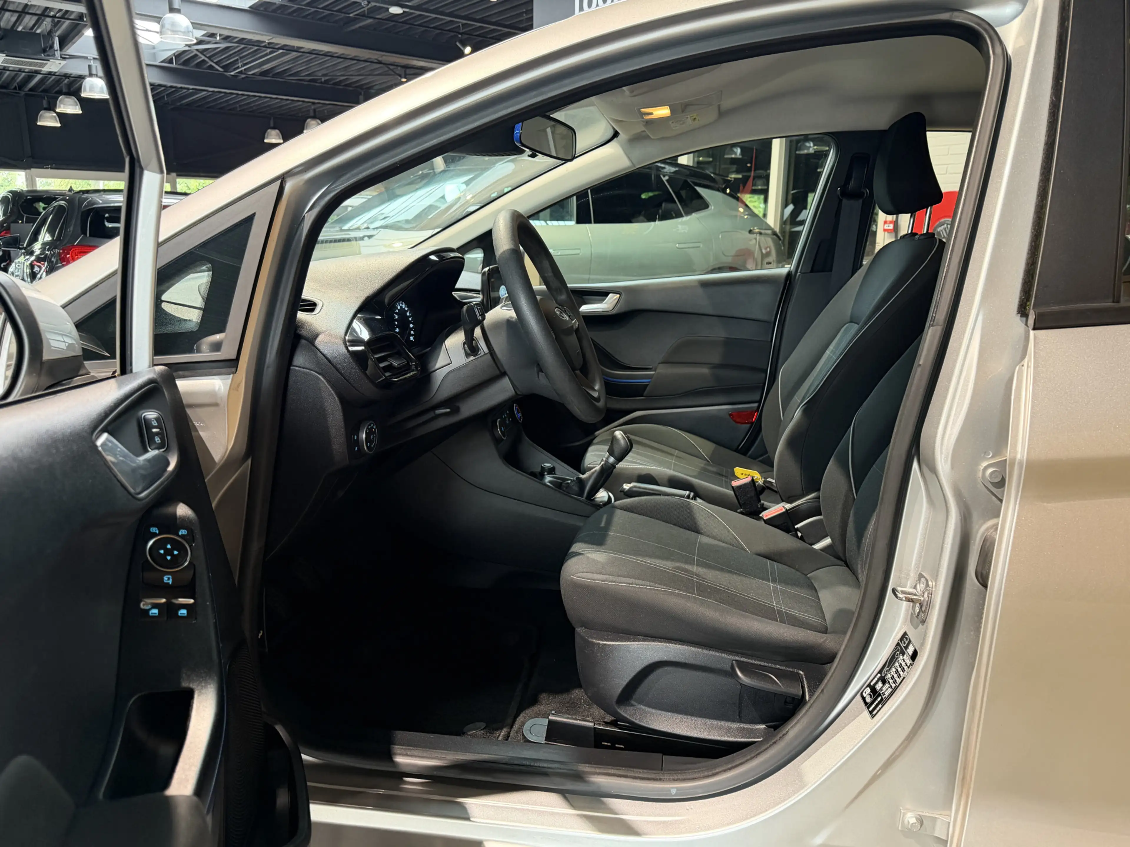 Ford Fiesta 1.1 Trend multimedia scherm | perfecte staat | app — photo 9