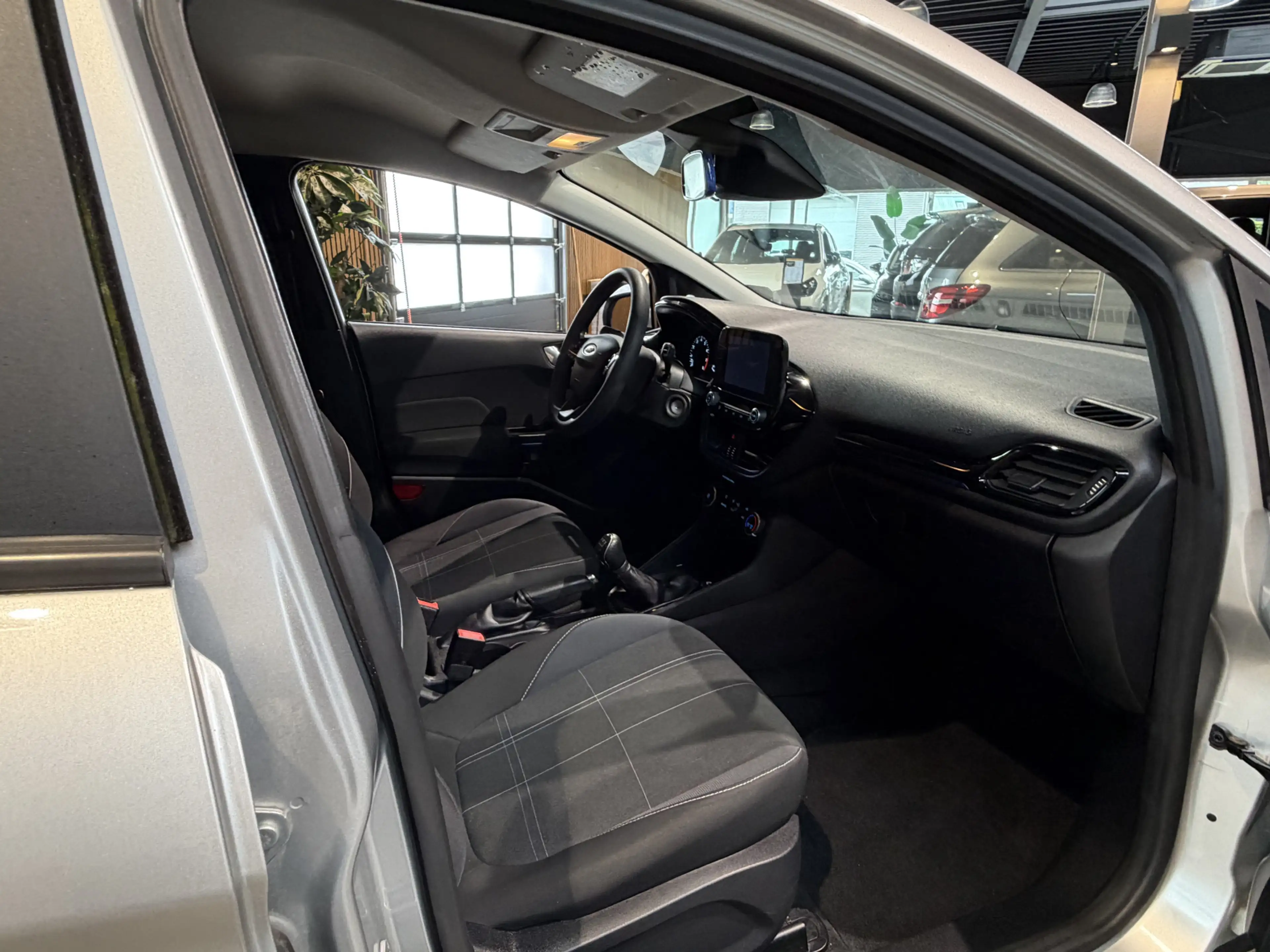 Ford Fiesta 1.1 Trend multimedia scherm | perfecte staat | app — photo 21