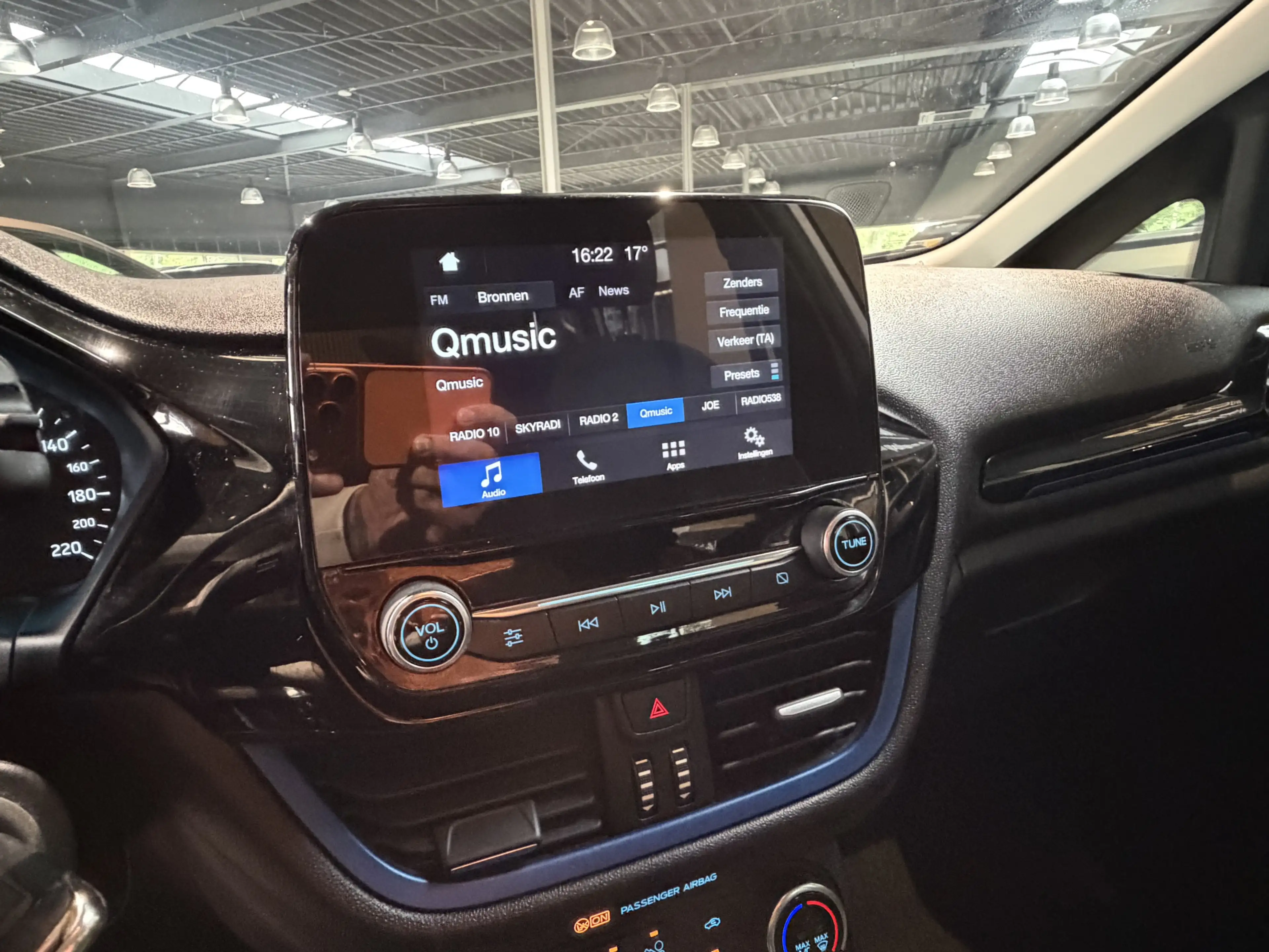 Ford Fiesta 1.1 Trend multimedia scherm | perfecte staat | app — photo 26