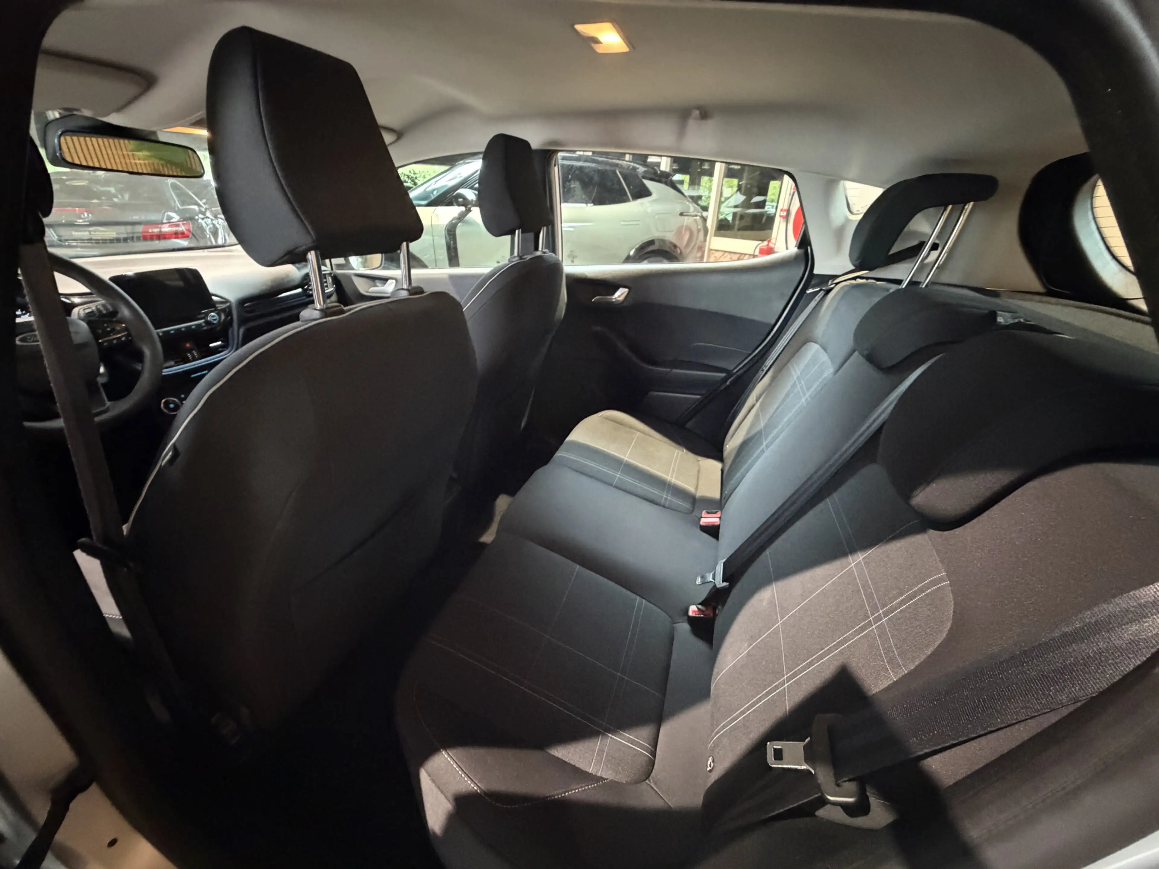 Ford Fiesta 1.1 Trend multimedia scherm | perfecte staat | app — photo 14