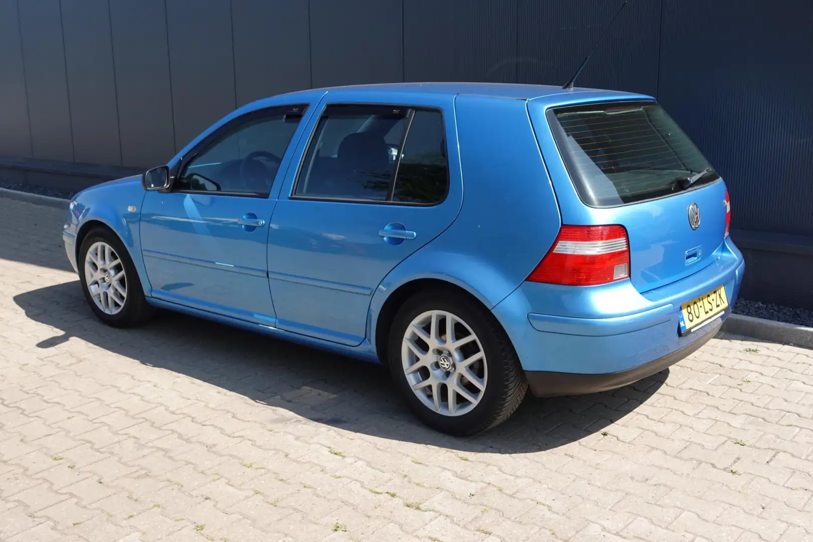 Volkswagen Golf 1.6-16V Oxford Blauw - 2
