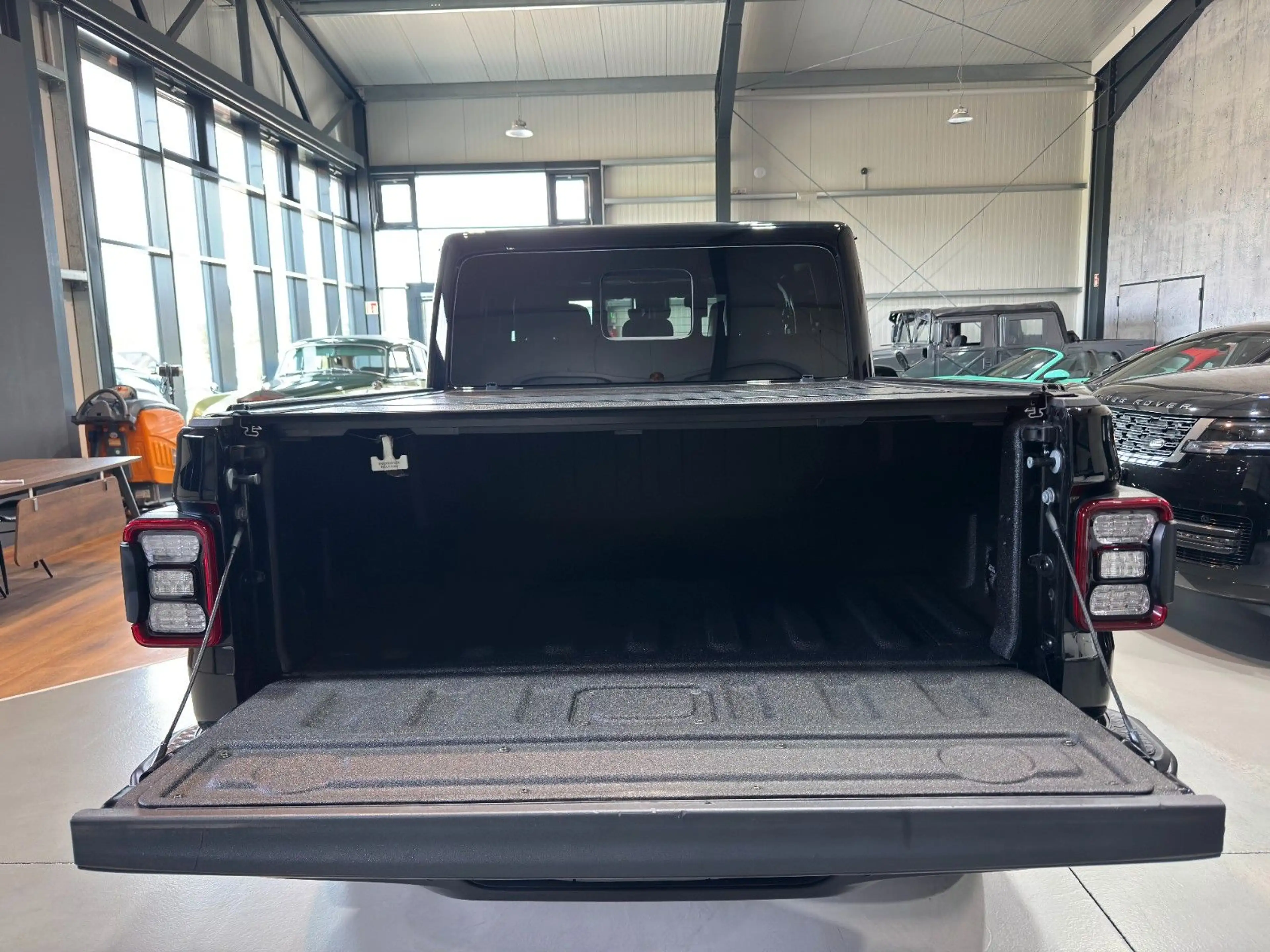 Jeep Gladiator /Overland/4WD/HARDTOP/FRONTKAM/5.SITZER — photo 6