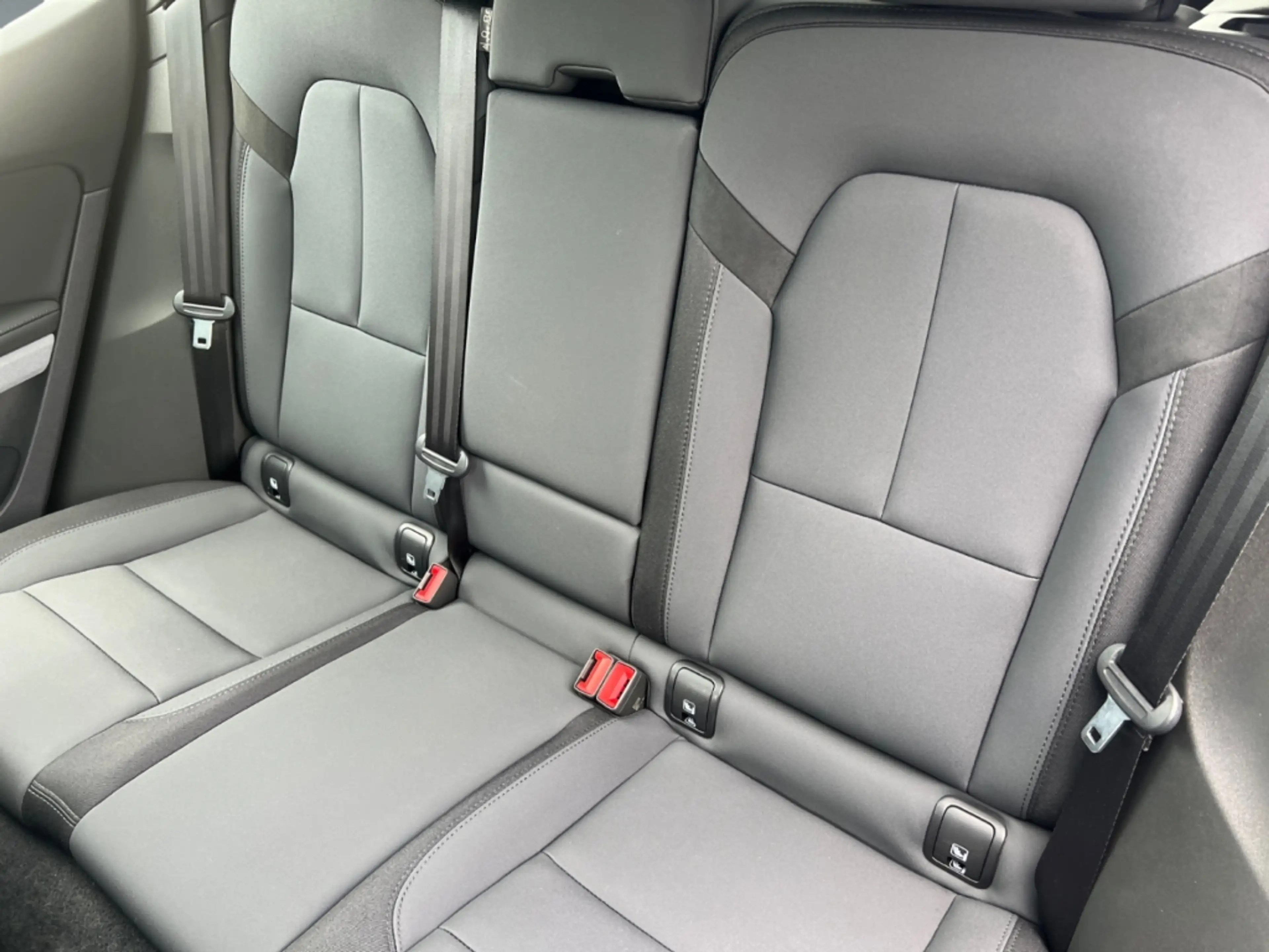 Polestar 2 Long Range Dual AWD Panoramadach Navi Kamera — photo 11
