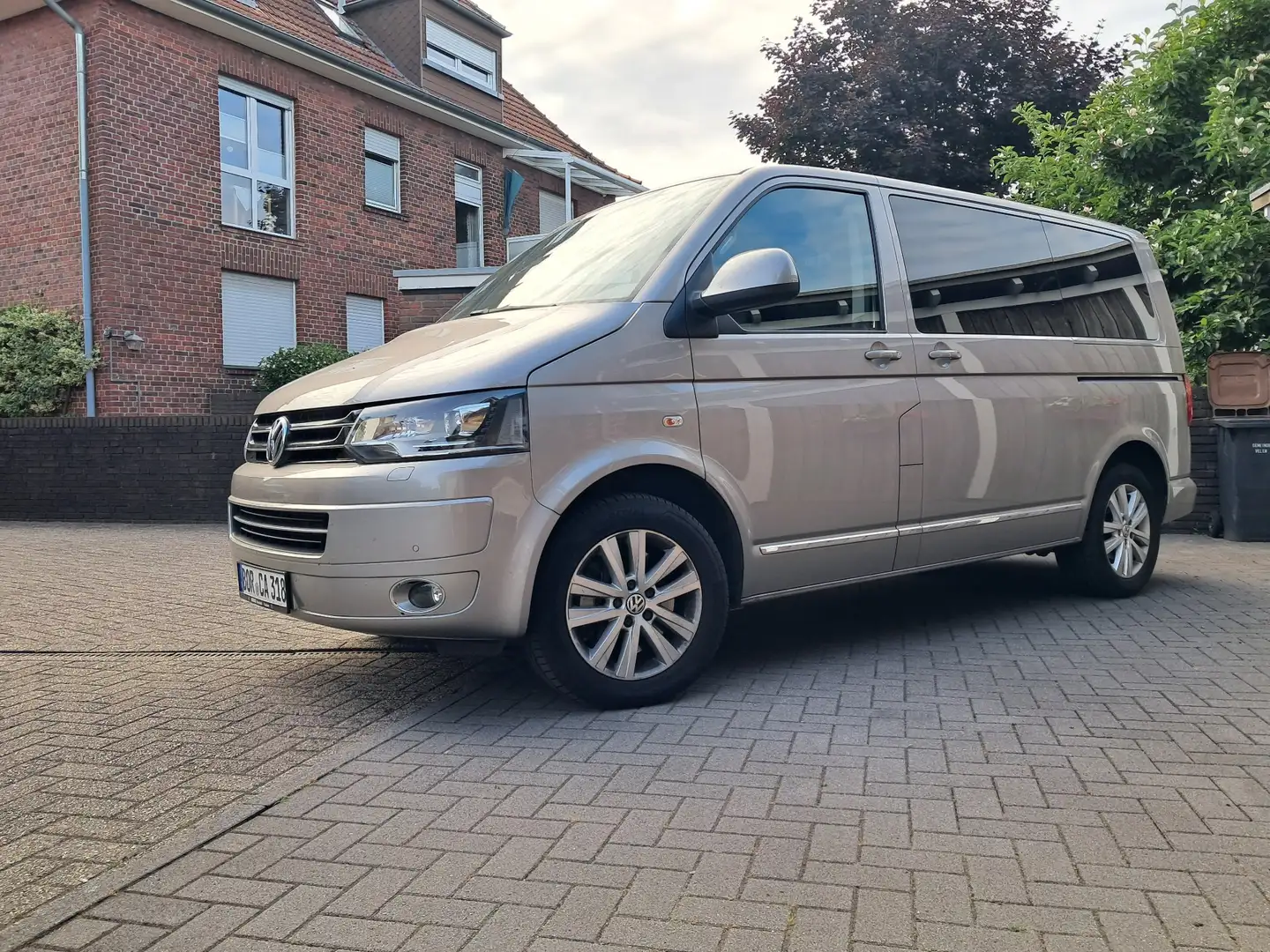 Volkswagen T5 Multivan Multivan Highline Bej - 1