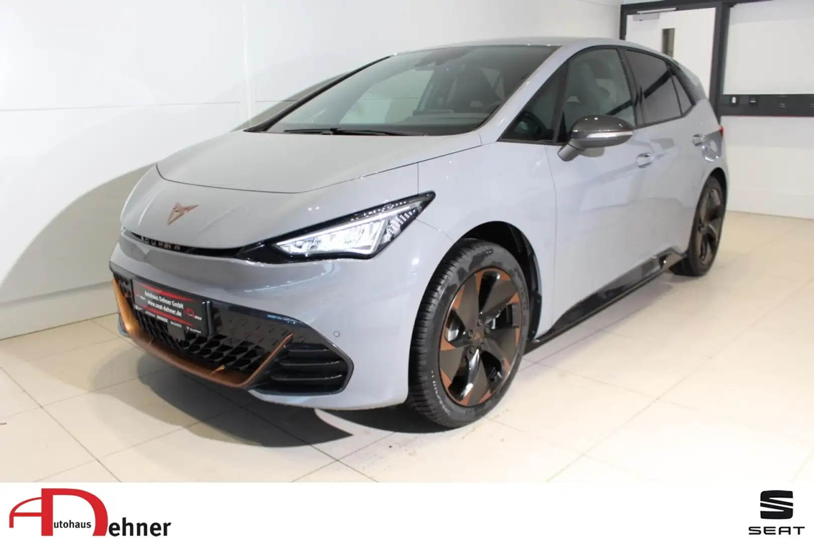 CUPRA Born 204PS/58kWh 5J GAR+Pil M+ +Tech M+GJR+WÄPU Klima Grijs - 1
