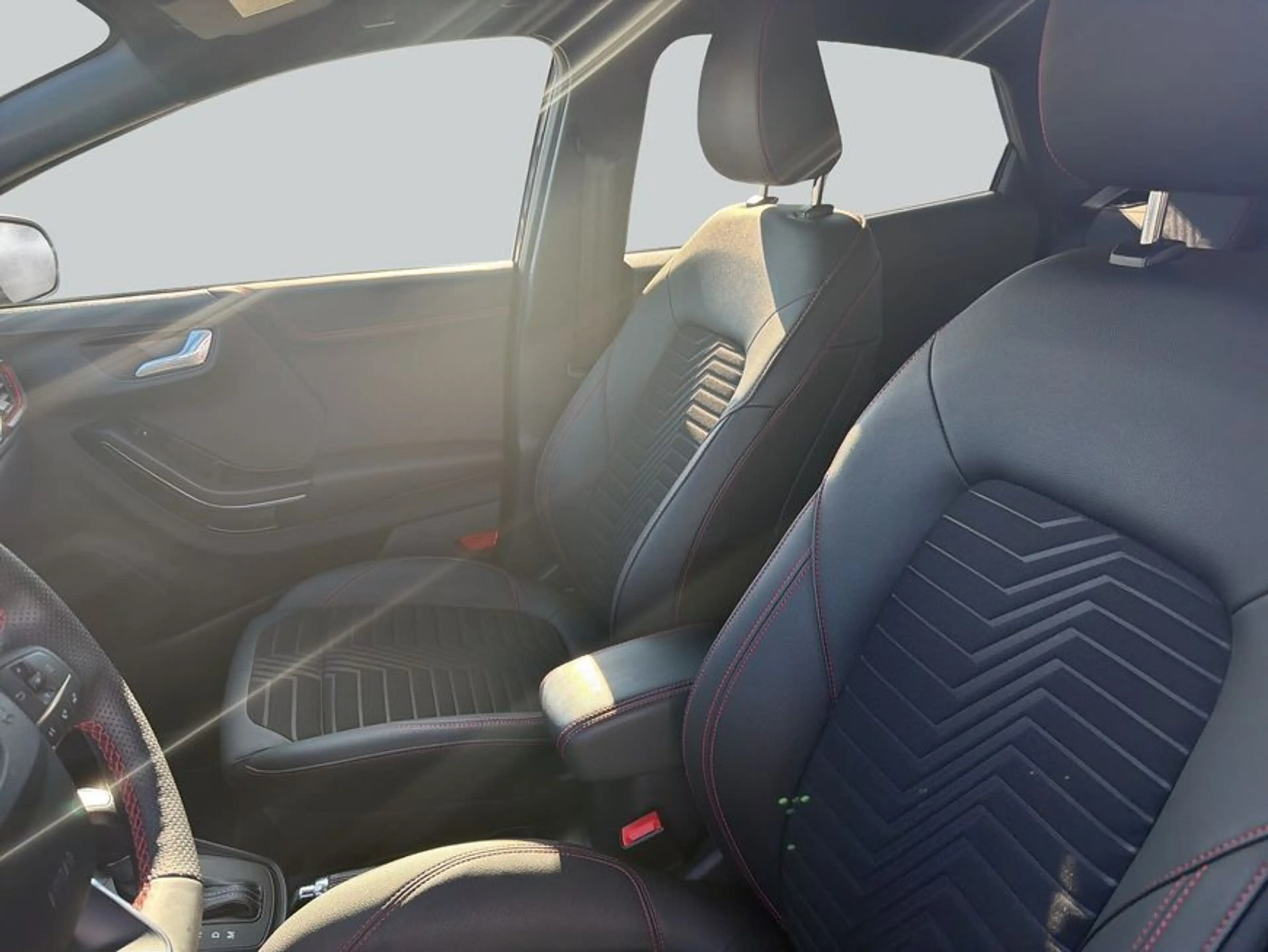 Ford Puma 1.0 EcoBoost Hybrid Aut. ST-LINE X — photo 10