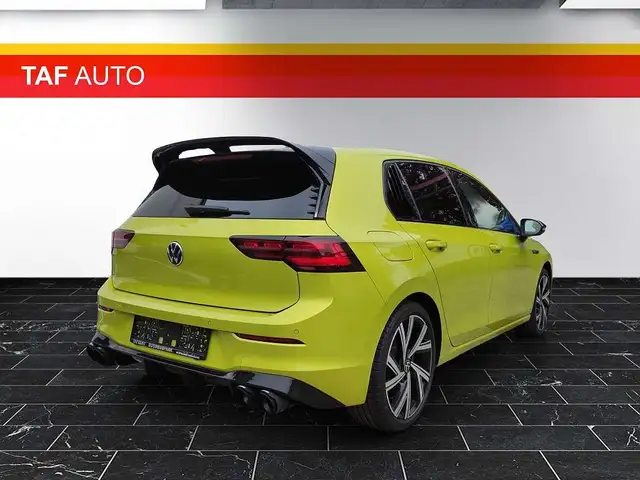 Volkswagen Golf view 11