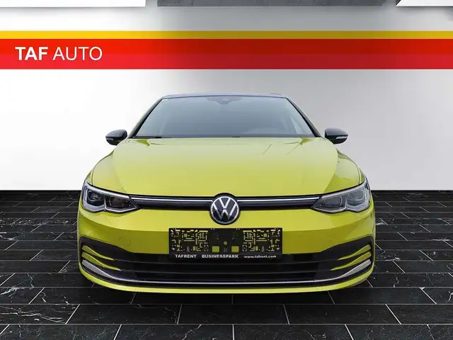 Volkswagen Golf view 3
