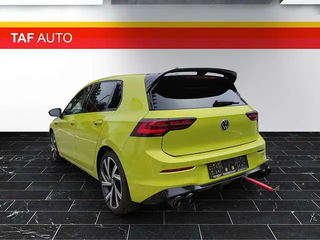 Volkswagen Golf view 10