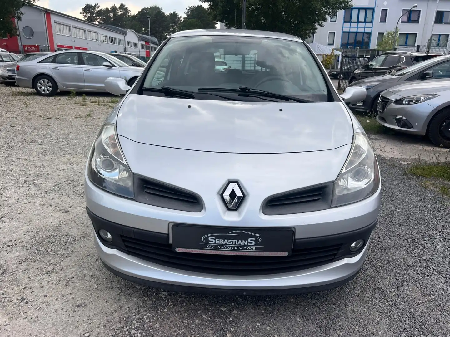 Renault Clio Campus Klima Tüv+Zahnriem+Insp.neu Zilver - 2