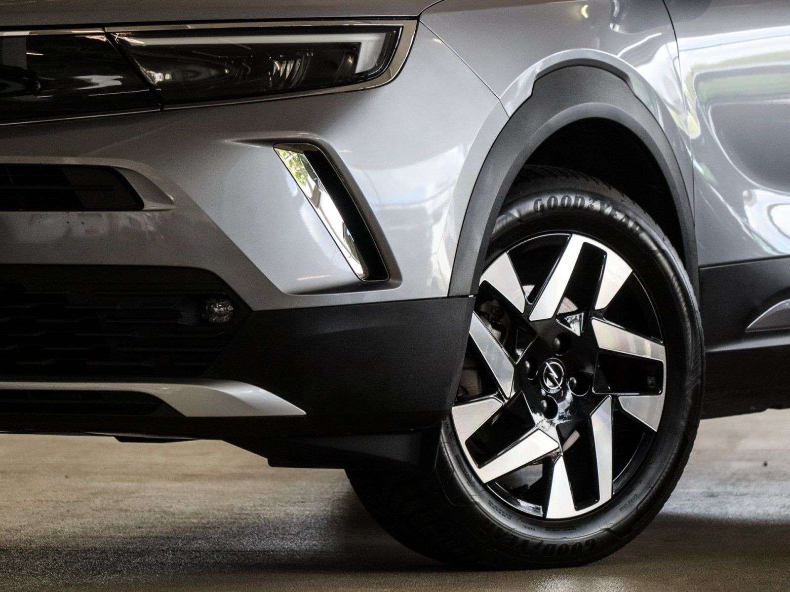 Opel Mokka E