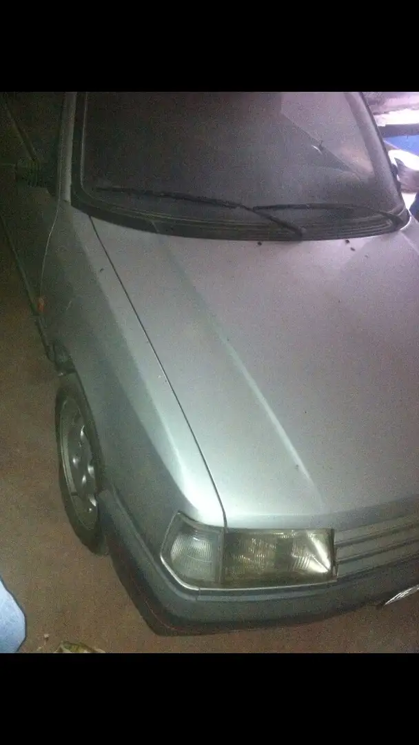 Peugeot 309 3p 1.9 Gti c/TA - 2