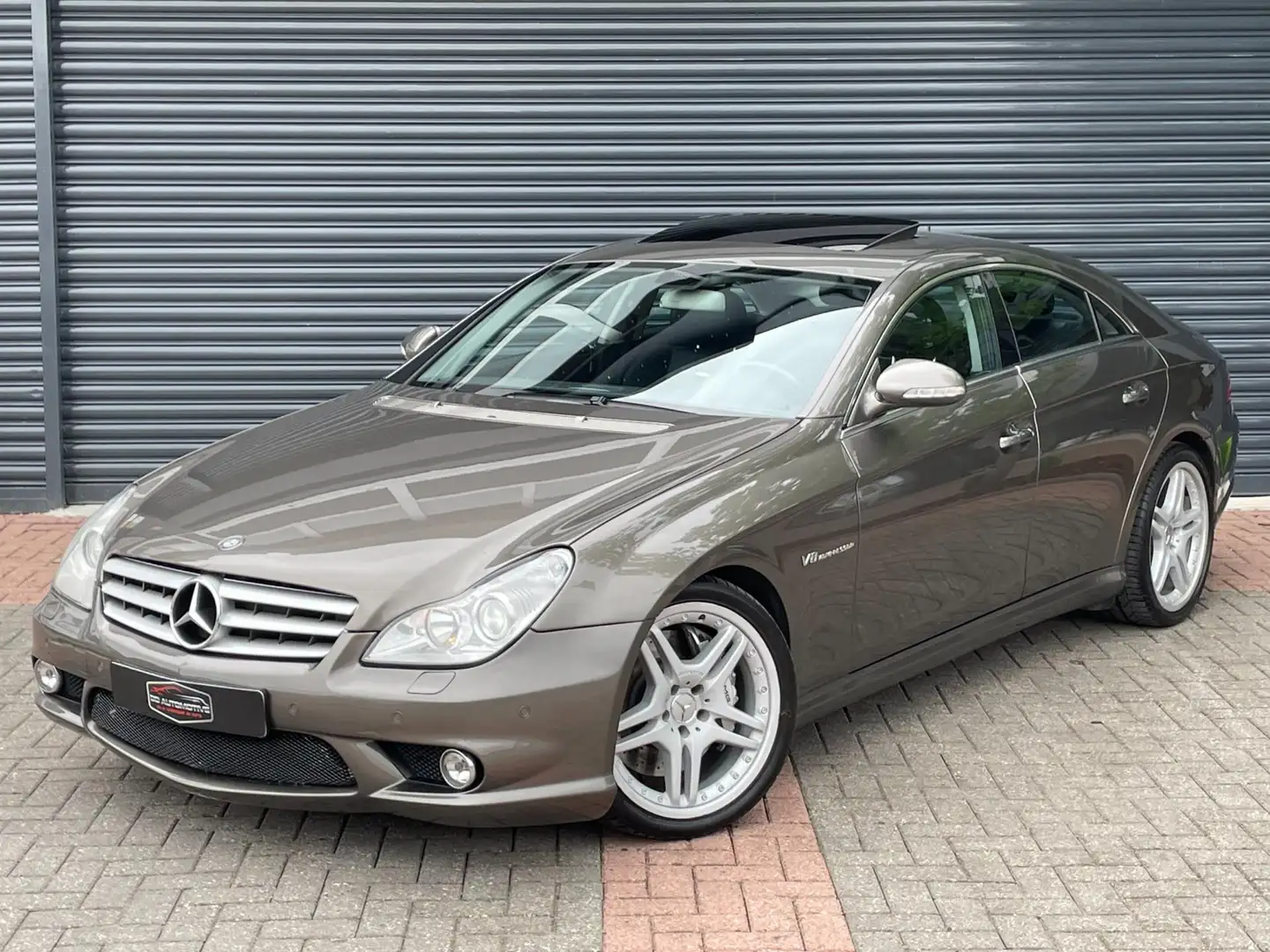 Mercedes-Benz CLS 55 AMG Dak | Memory | H&K | Orgineel Nederlands | Youngti - 2