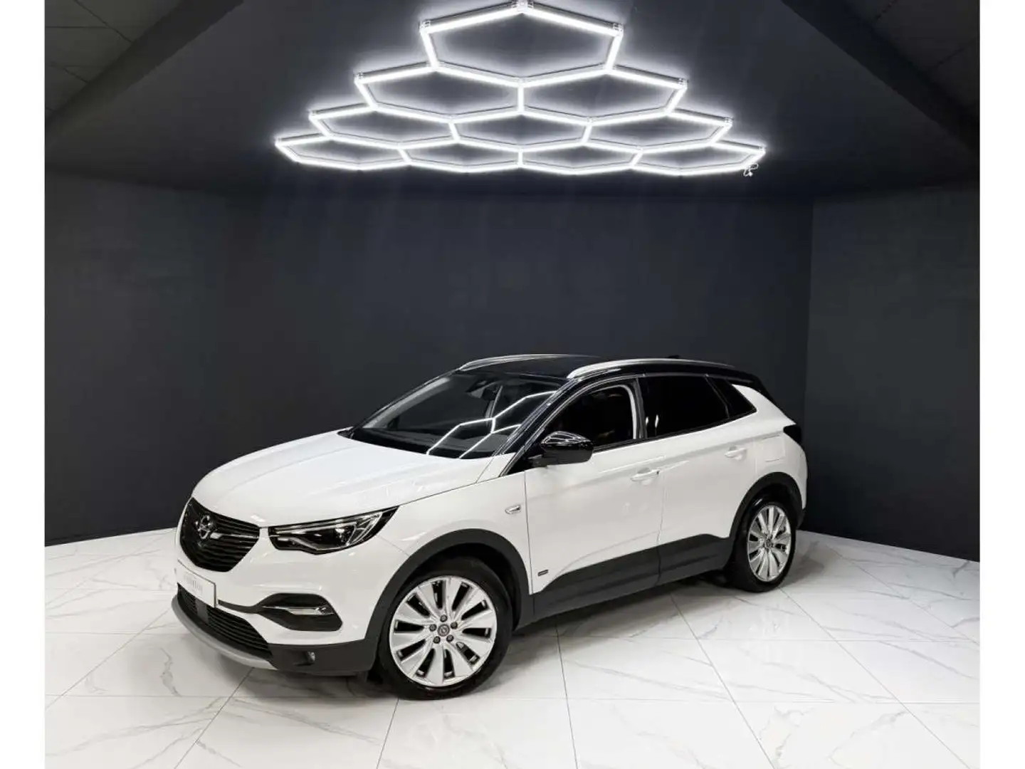 Opel Grandland X Hybrid4 300 Wit - 1