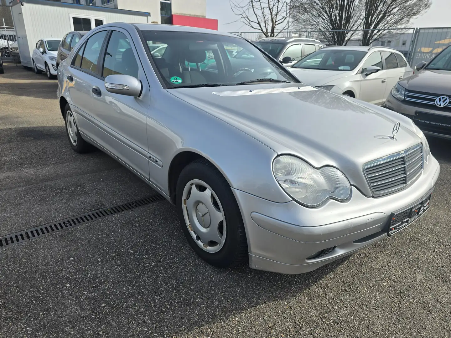 Mercedes-Benz C 180 C-Klasse Kompressor Automatik Classic Neu TÜV Silber - 1